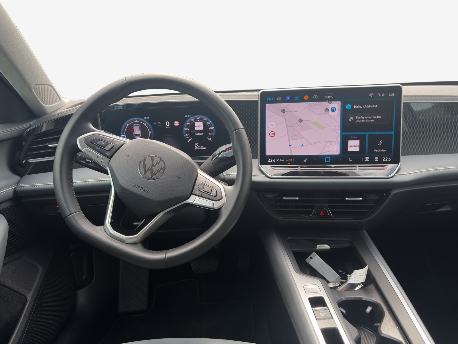 VW Passat Variant 2.0 TDI evo Business DSG-image-8