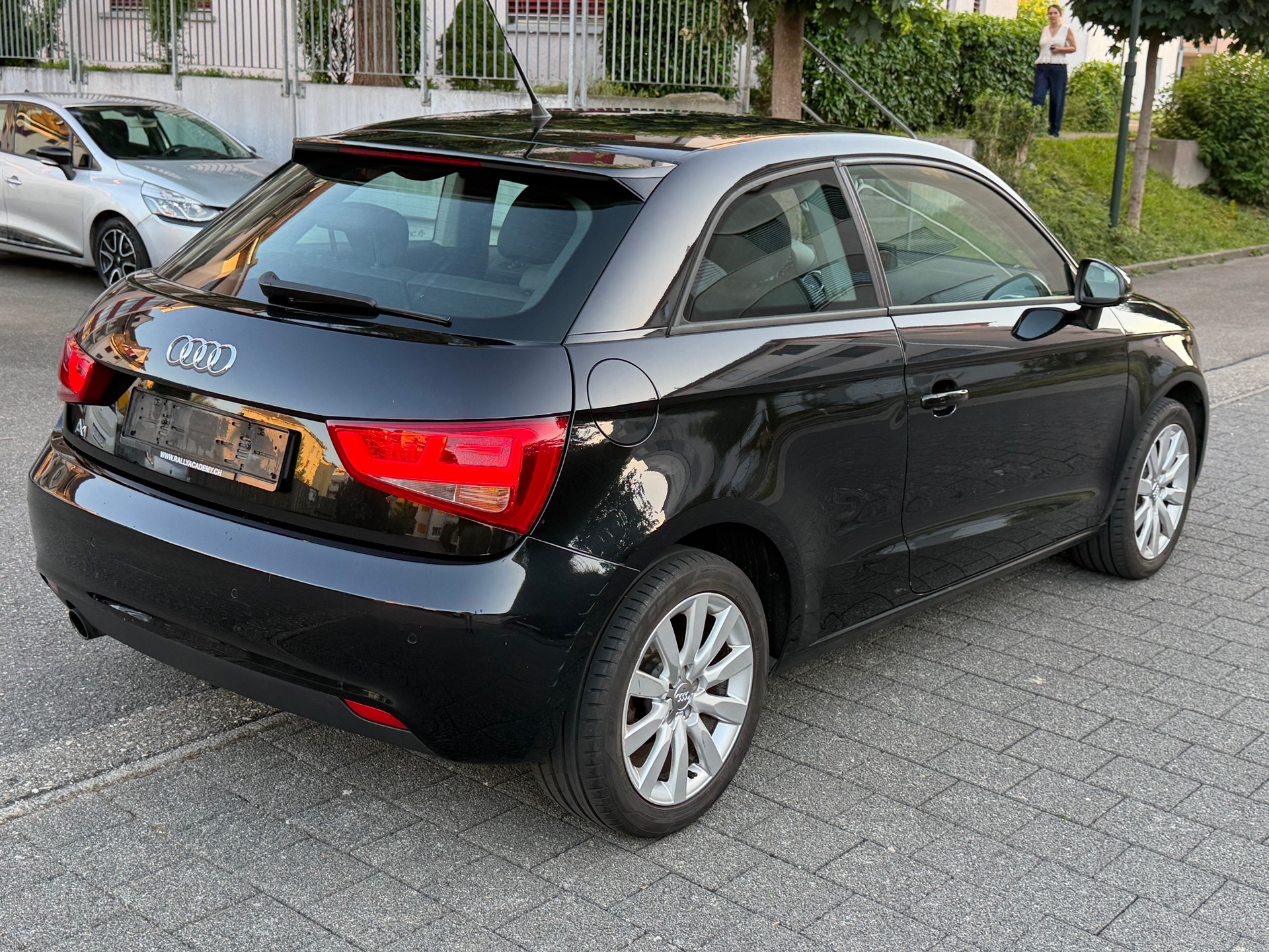 AUDI A1 1.2 TFSI Attraction-image-7