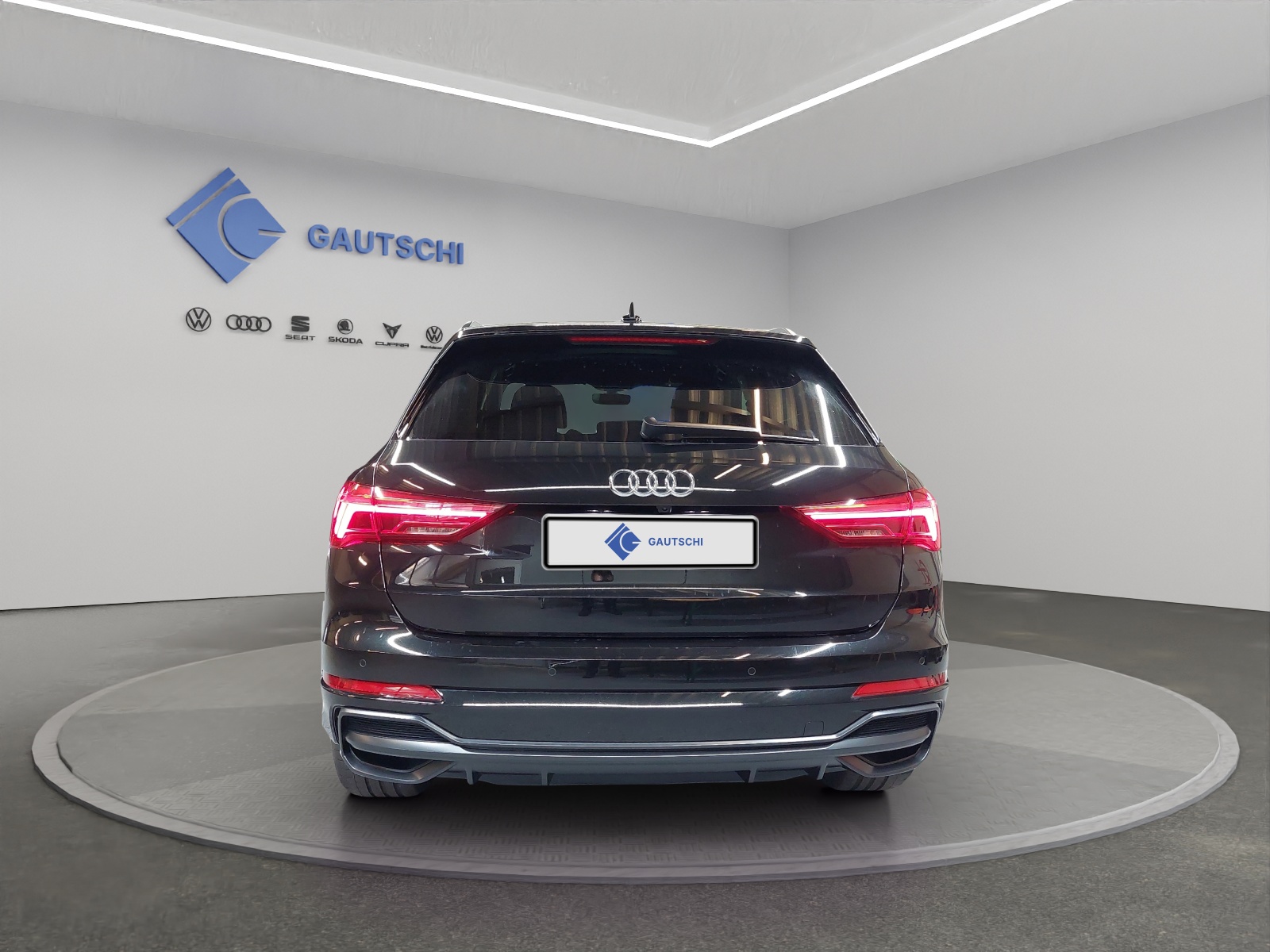 AUDI Q3 45 TFSI e S line S-tronic-image-3