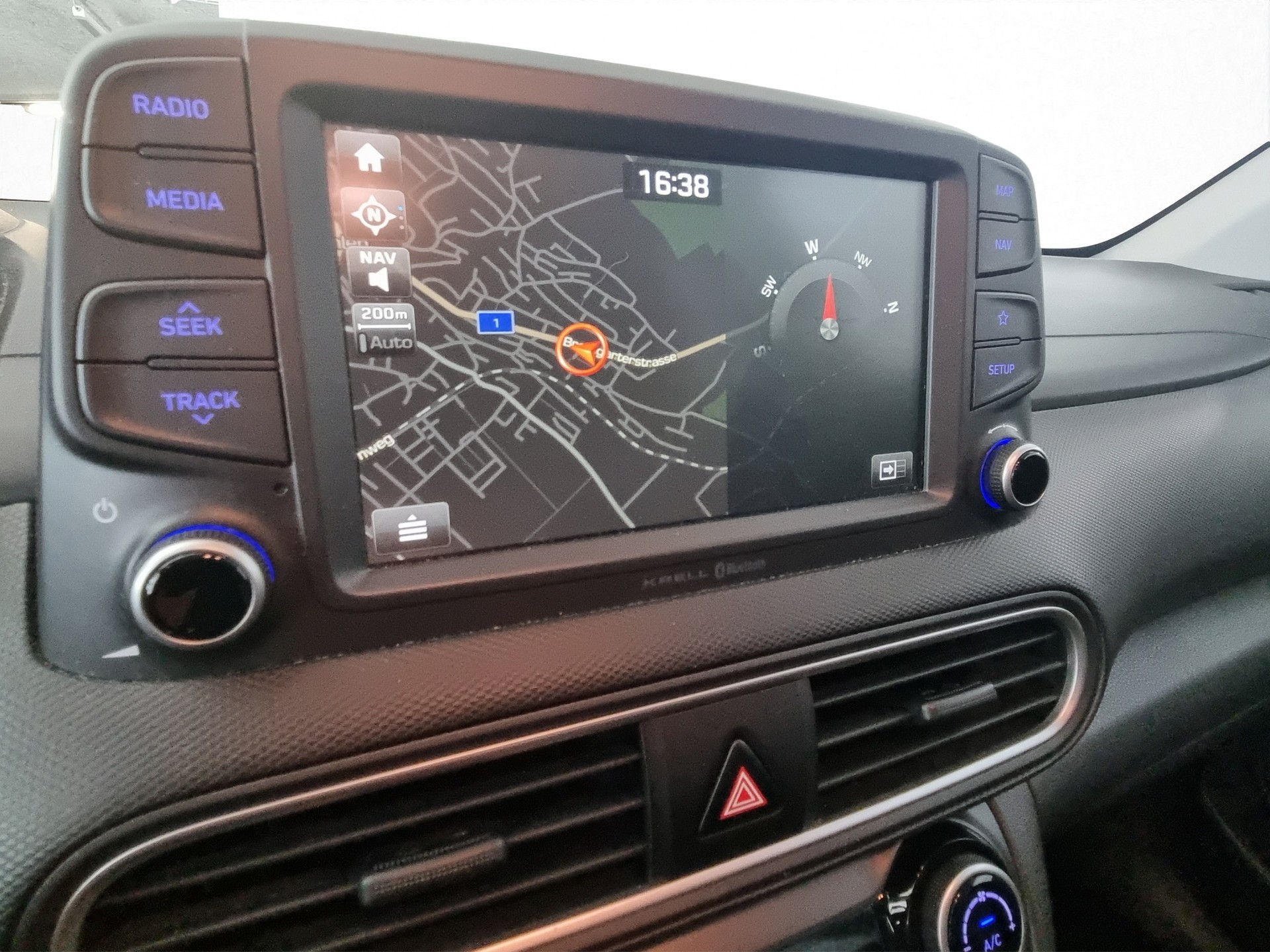 HYUNDAI Kona 1.6 T-GDI Platin Plus 4WD Aut.-image-13