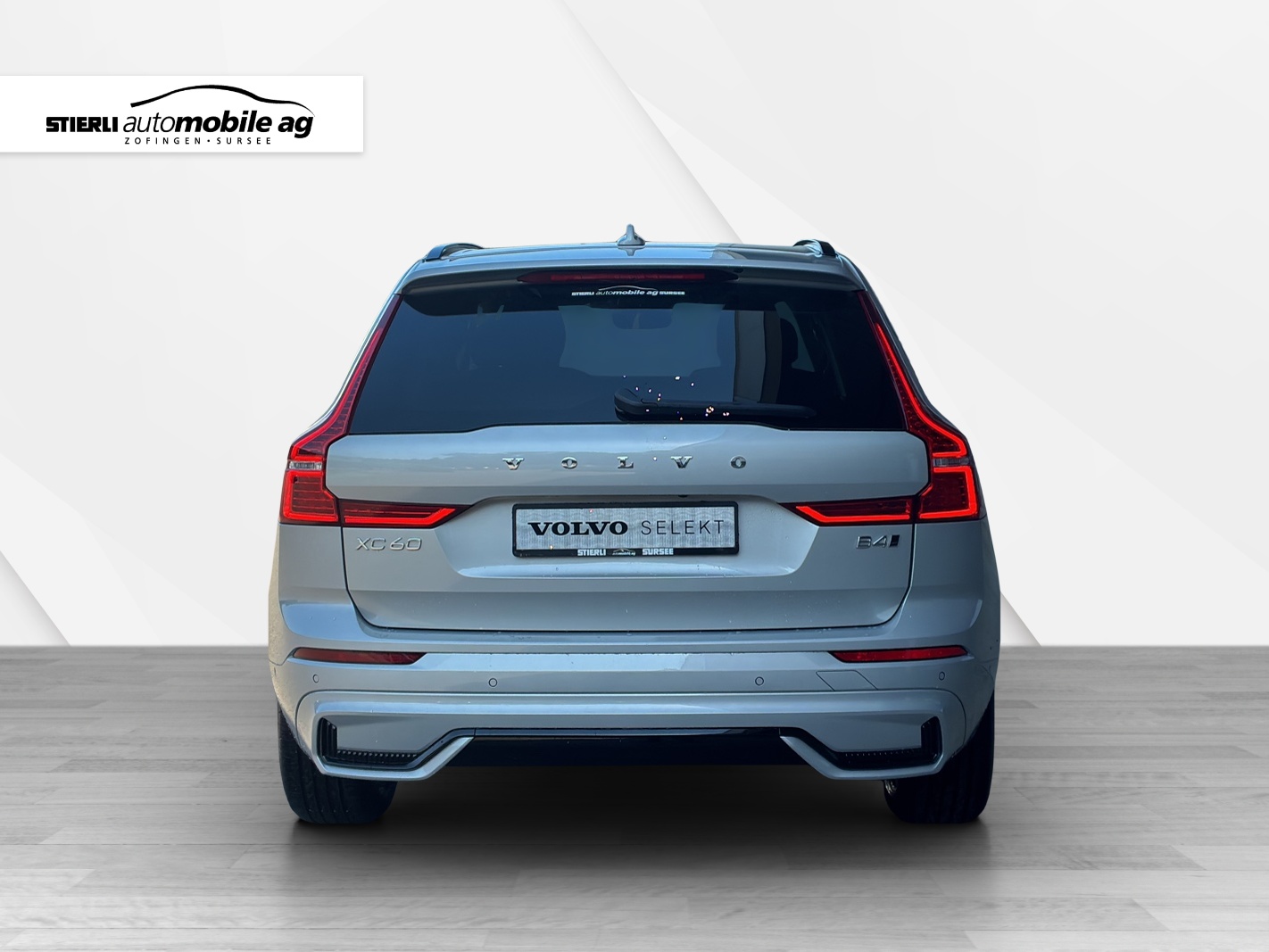 VOLVO XC60 2.0 B4 MH Plus Dark AWD-image-5