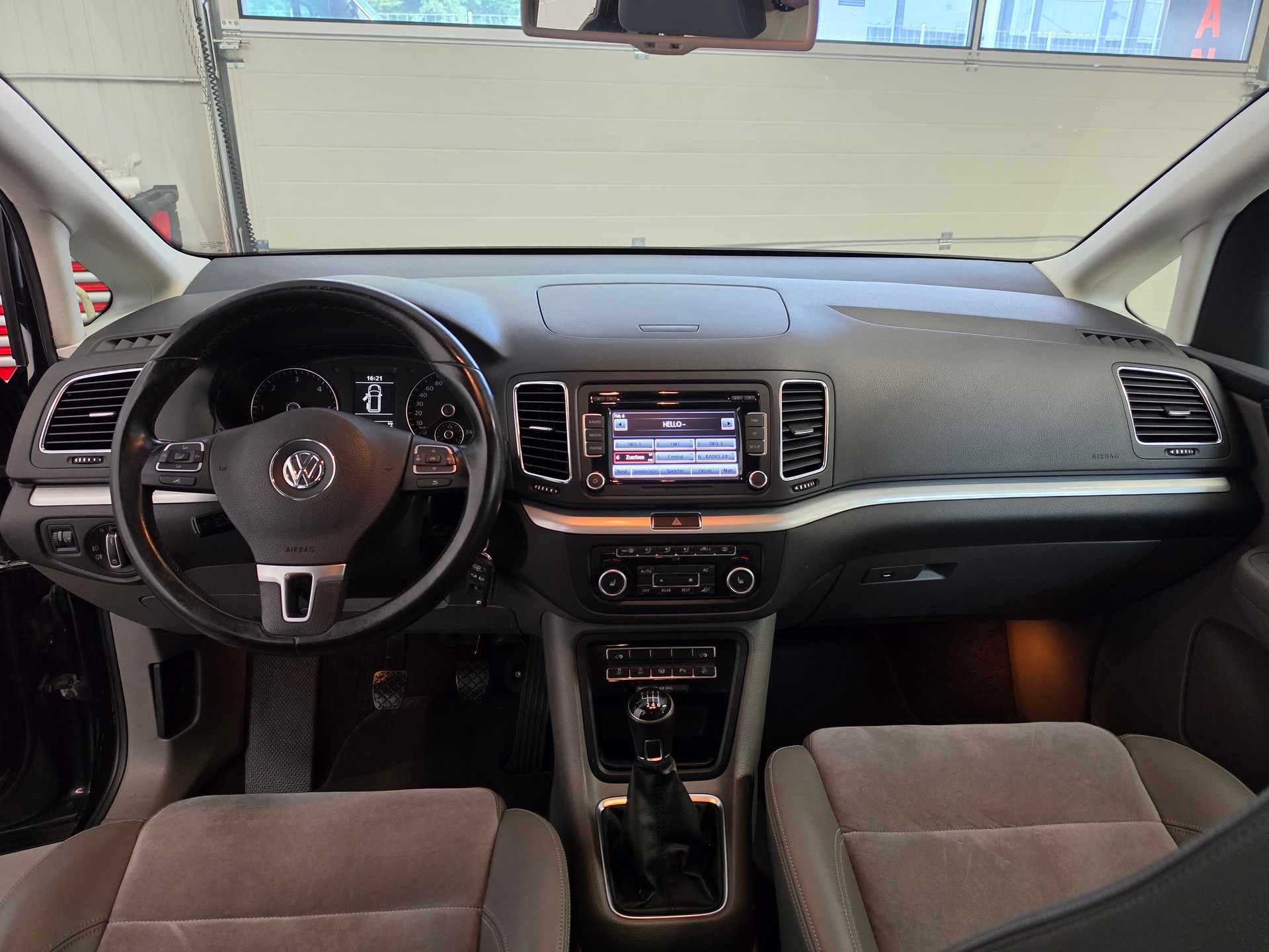 VW Sharan 2.0 TDI BMT Highline 4Motion 7 Sitzplätze-image-7