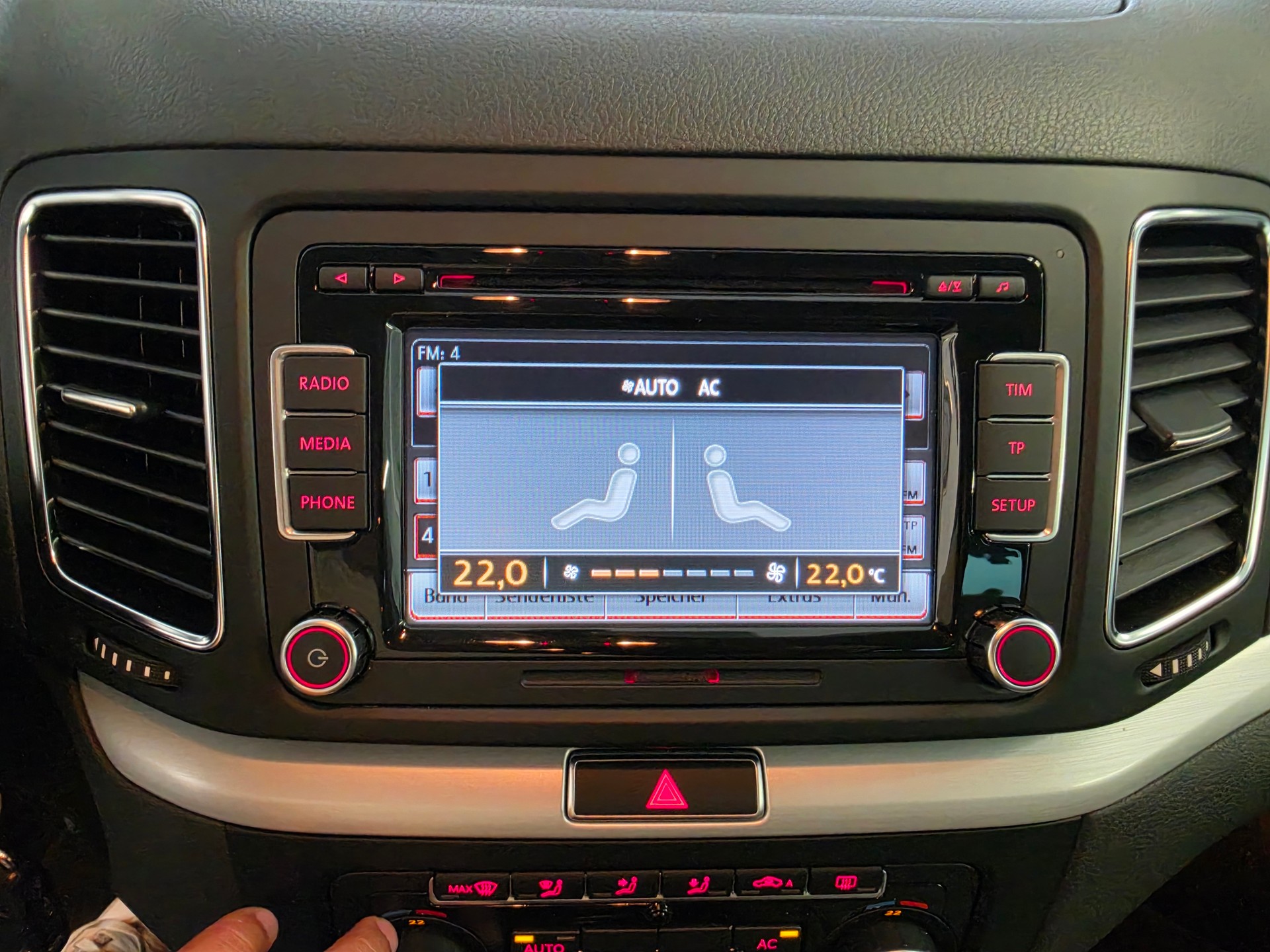 VW Sharan 2.0 TDI BMT Highline 4Motion 7 Sitzplätze-image-10