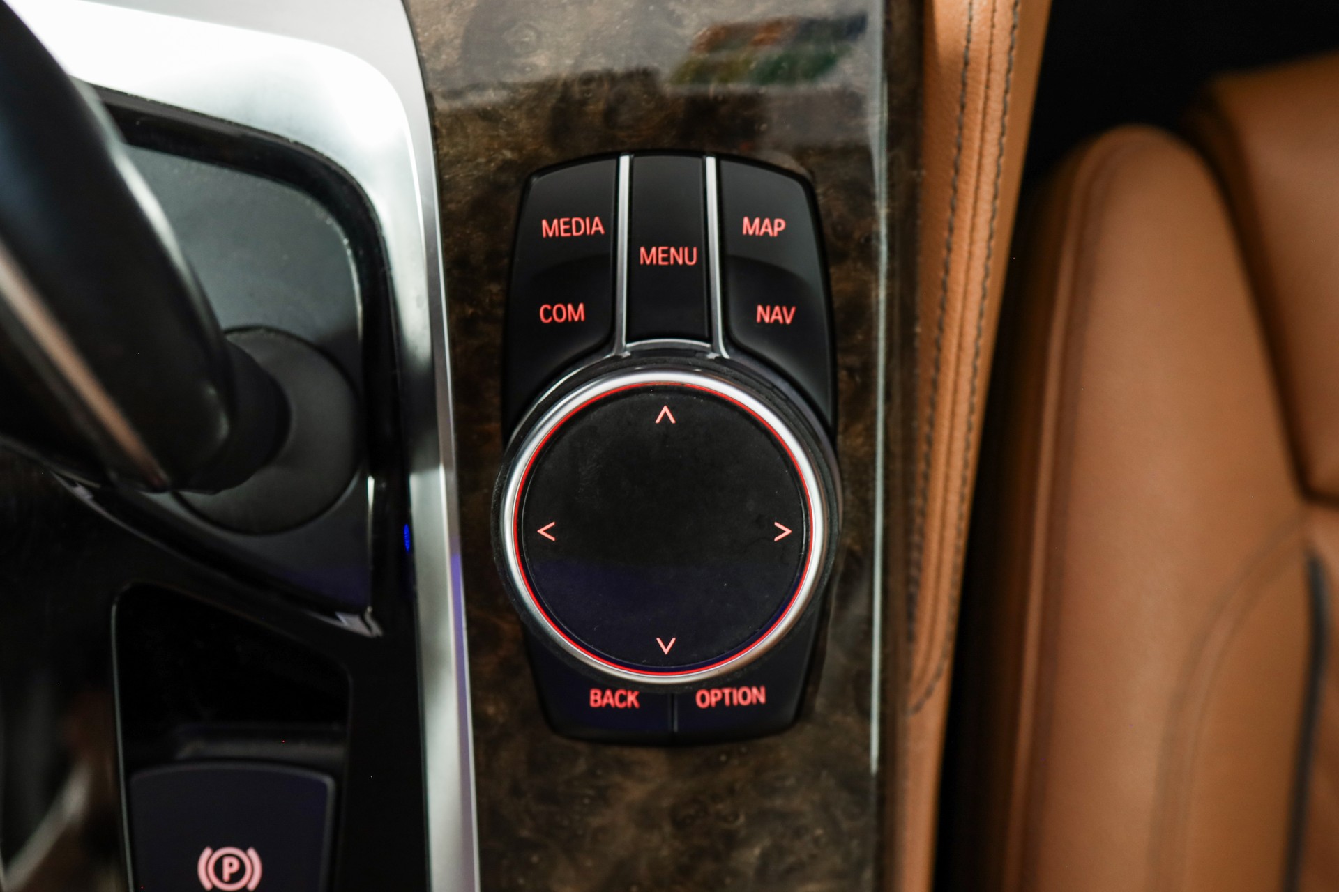 BMW 530e iPerformance Steptronic-image-22