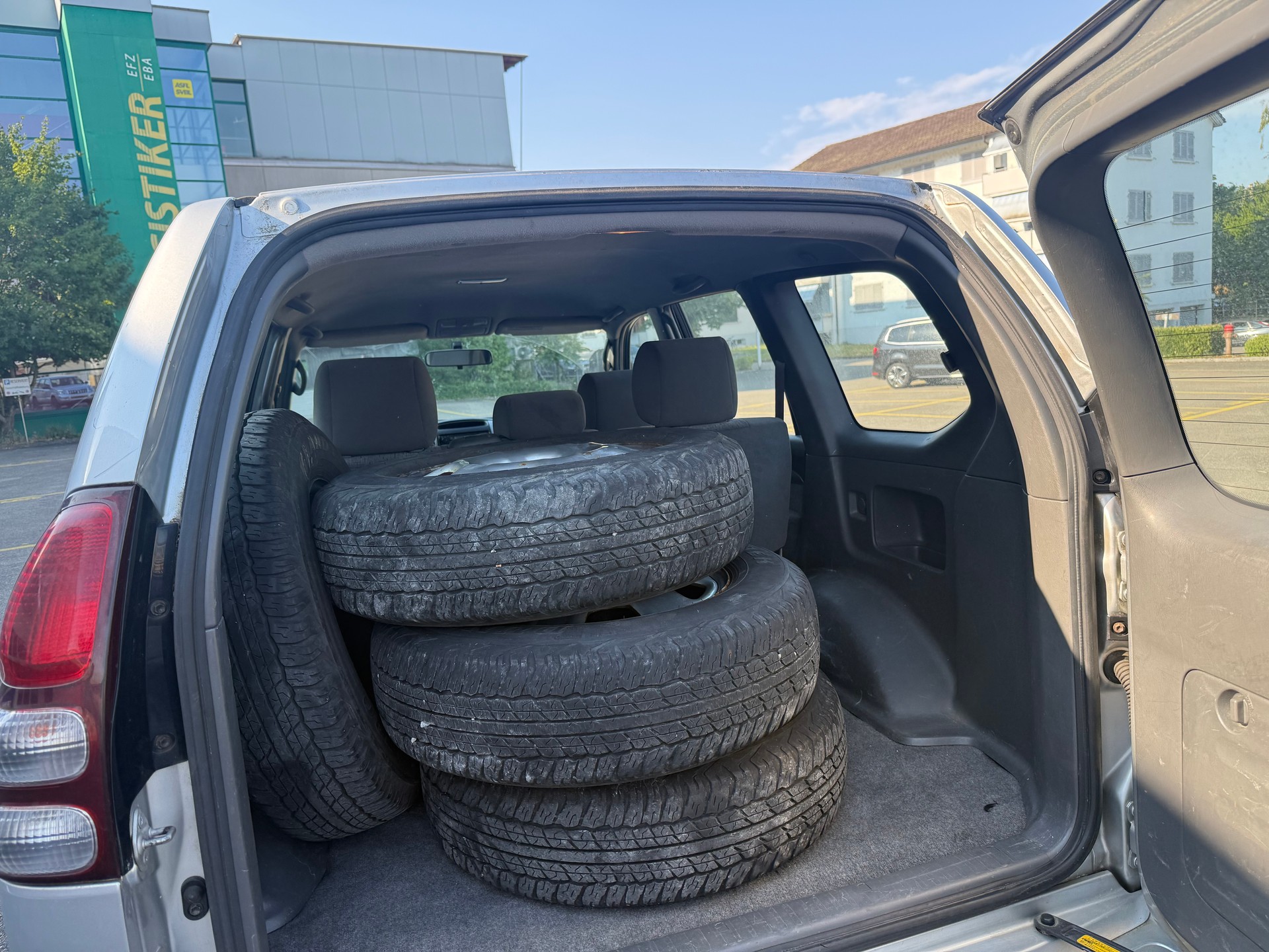 TOYOTA Land Cruiser 3.0 TD Linea Luna-image-14