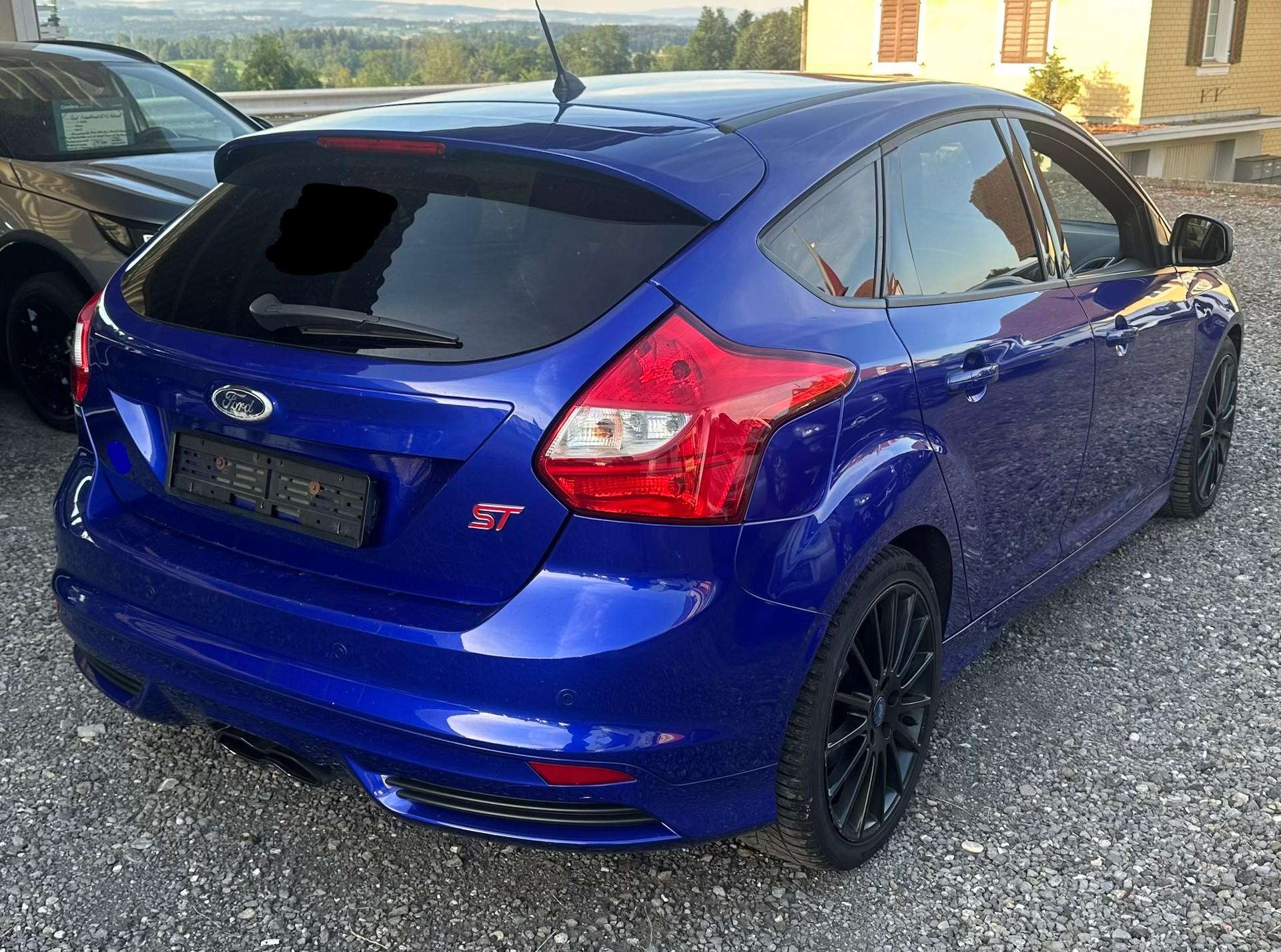 FORD Focus 2.0 SCTi ST-3-image-6