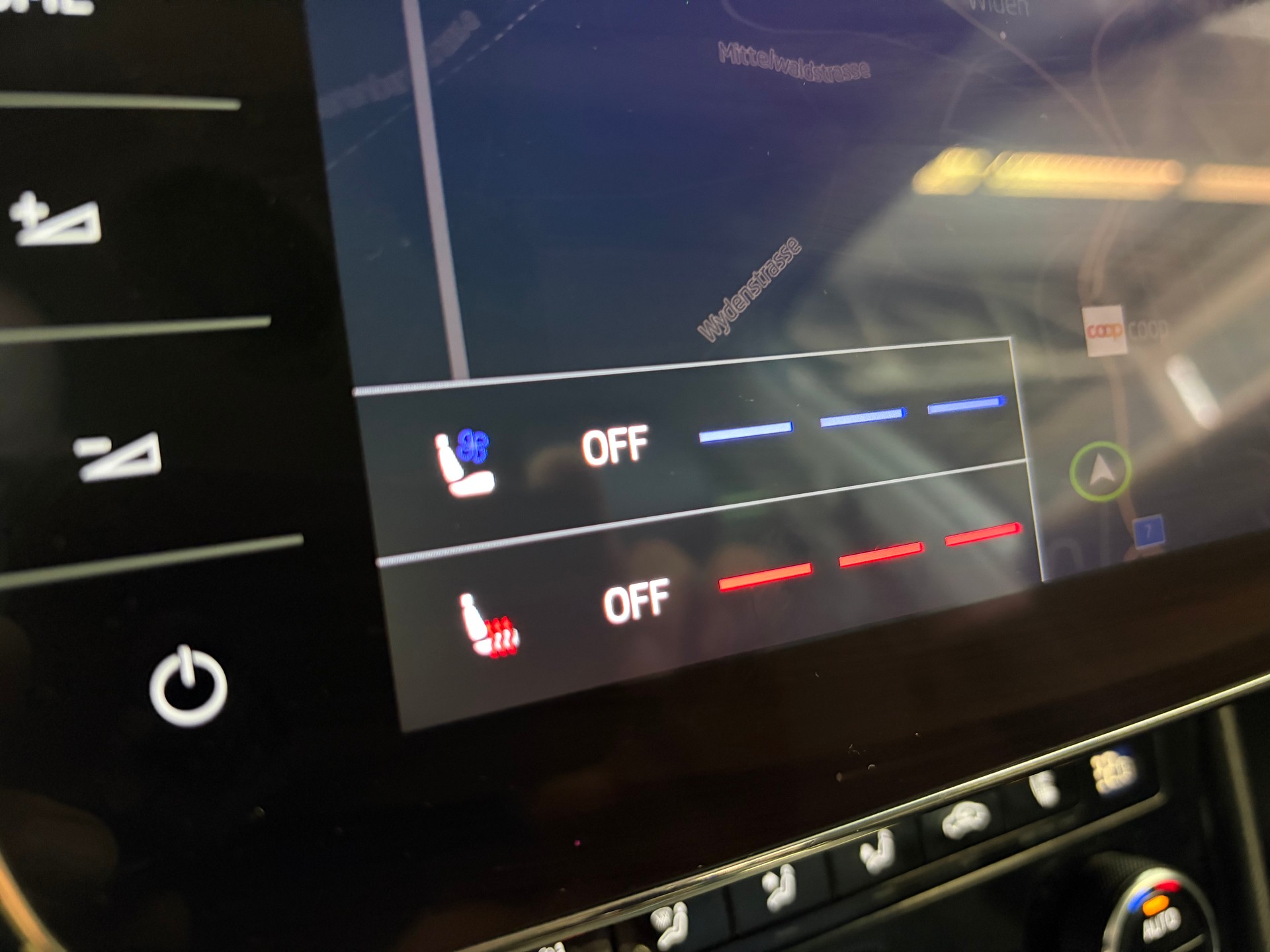 SKODA Superb Combi 2.0 TDi Style 4x4 DSG | CH Fahrzeug | mySkoda Pack | Kessy | Belüftete Sitz | DAB+ | Navi Columbus 9.2" |-image-17