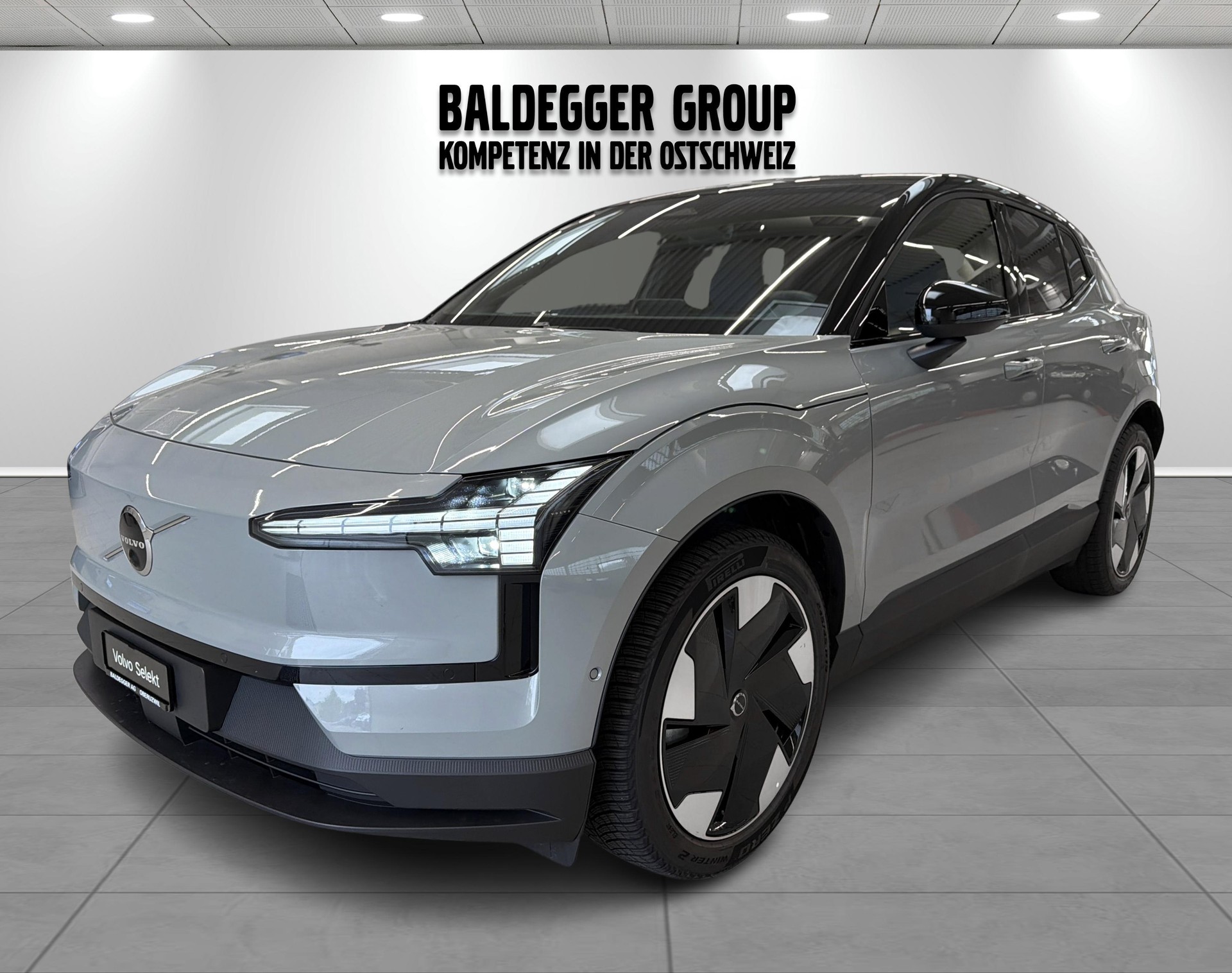 VOLVO EX 30 E60 Twin Ultra Performanc-image-5