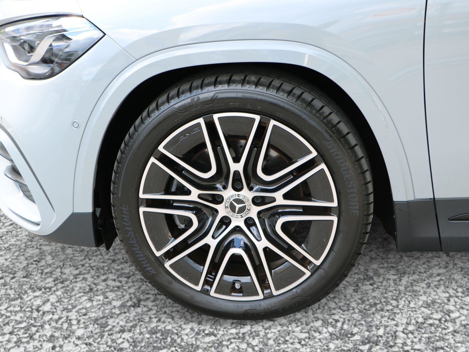 MERCEDES-BENZ GLA 250 4Matic 8G-DCT AMG-Line Edition Pack-image-7