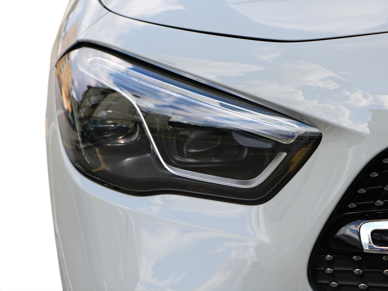 MERCEDES-BENZ GLA 250 4Matic 8G-DCT AMG-Line Edition Pack-image-6