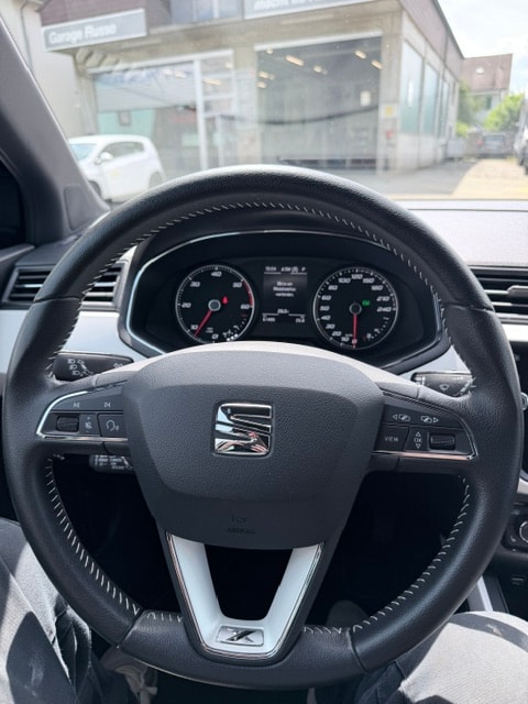 SEAT Arona 1.6 TDI CR Xcellence DSG-image-8