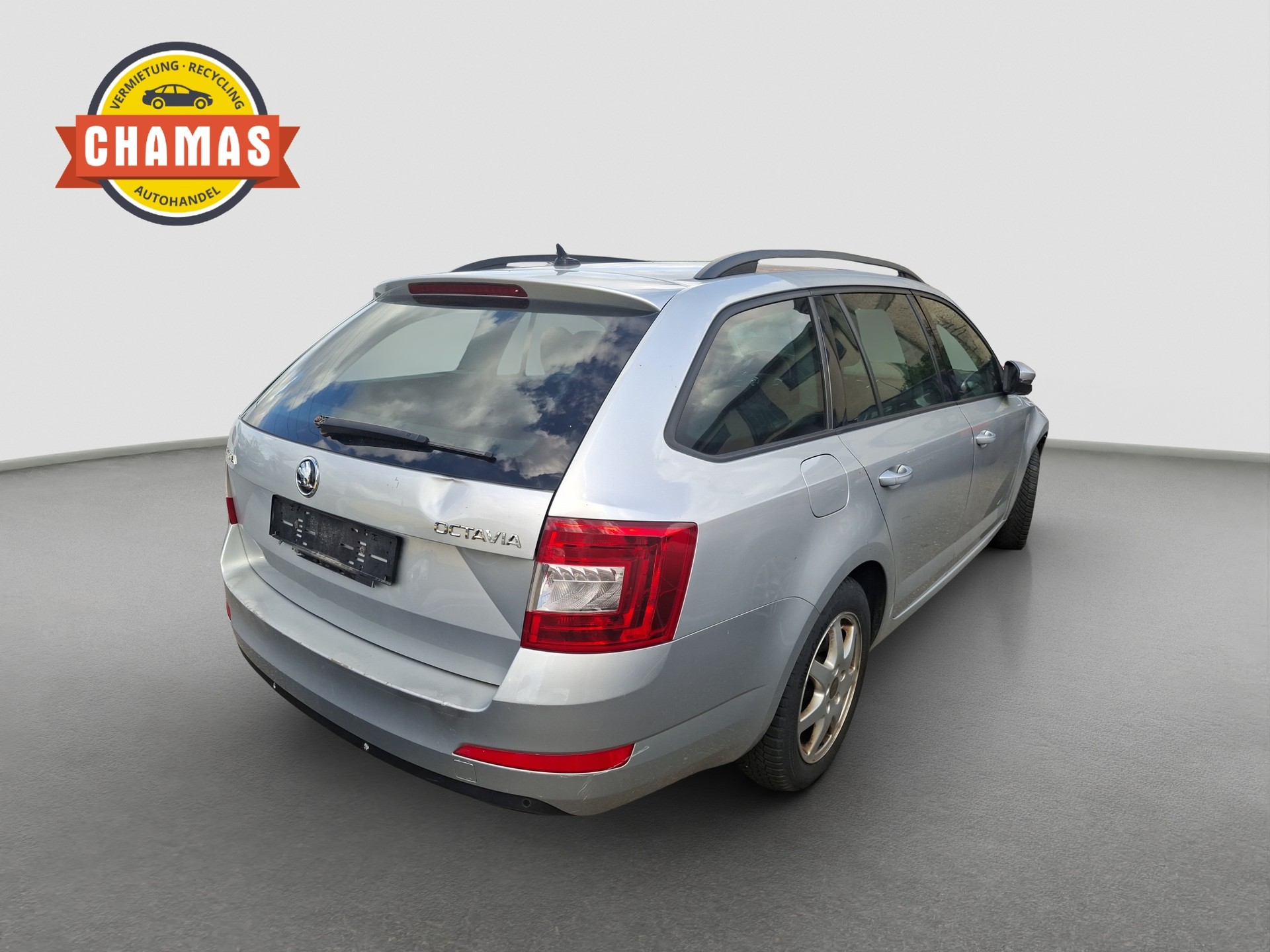 SKODA Octavia Combi 1.6 TDI Ambition DSG-image-2