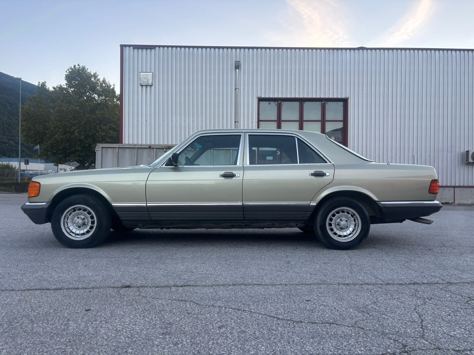 MERCEDES-BENZ 500 SE-image-4