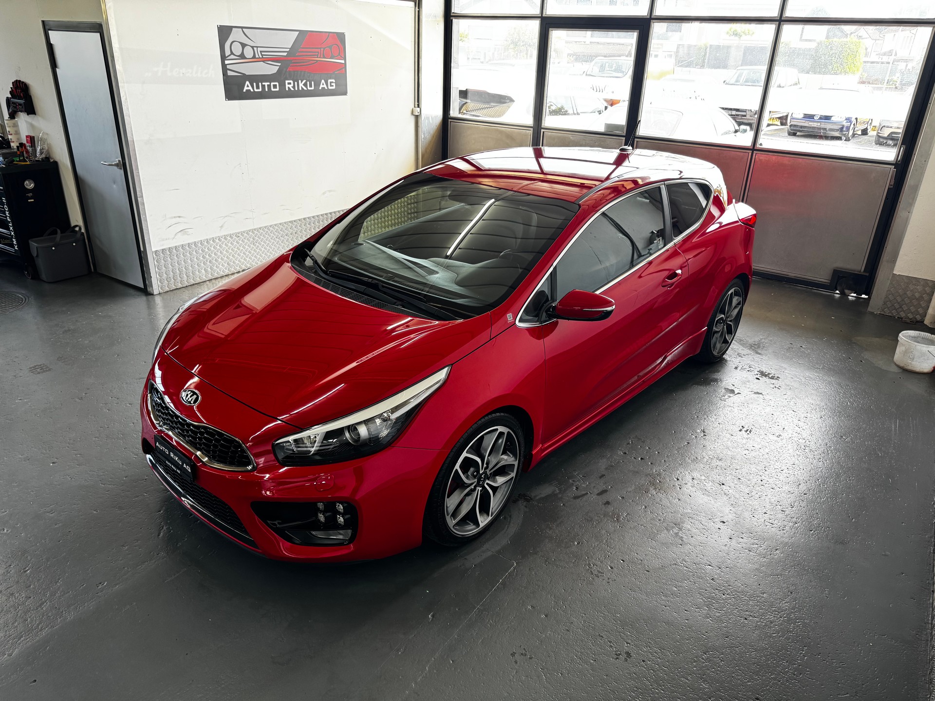 KIA Pro_Cee'd 1.6 GDi Turbo GT-image-4