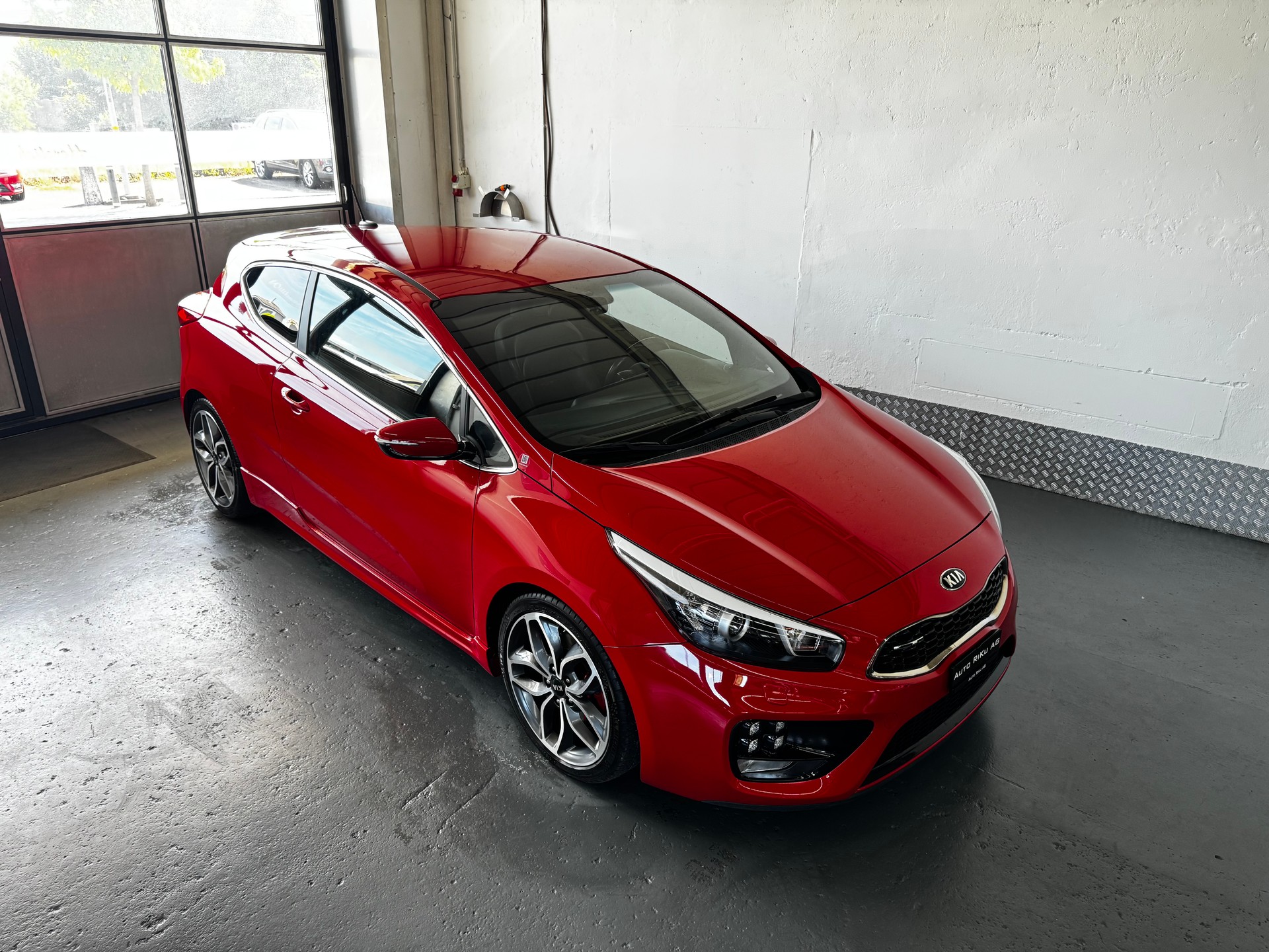 KIA Pro_Cee'd 1.6 GDi Turbo GT-image-0