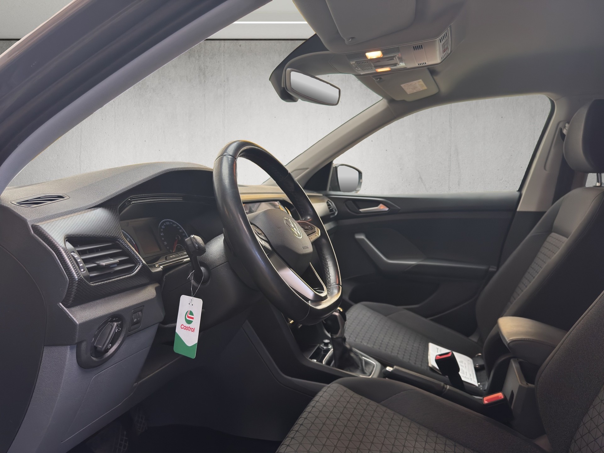 VW T-Cross 1.0 TSI Life DSG-image-8