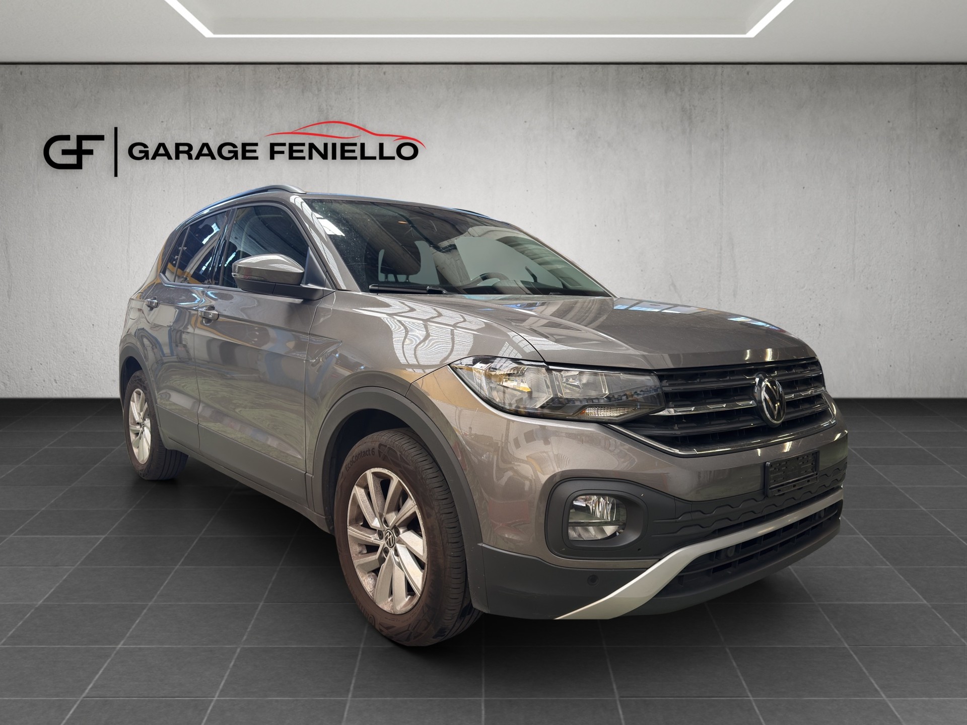 VW T-Cross 1.0 TSI Life DSG-image-2
