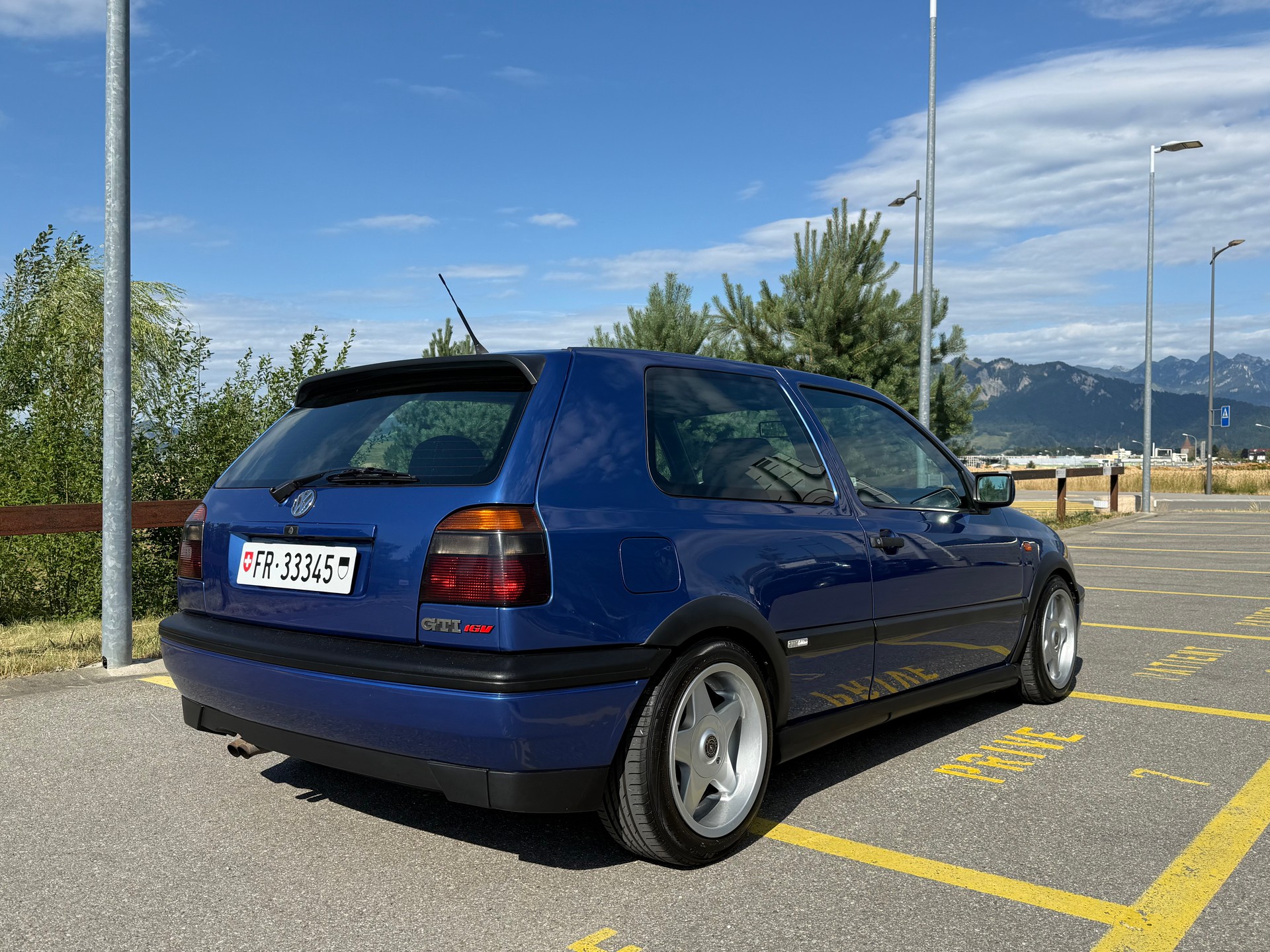 VW 2.0 16V GTI Edition-image-2