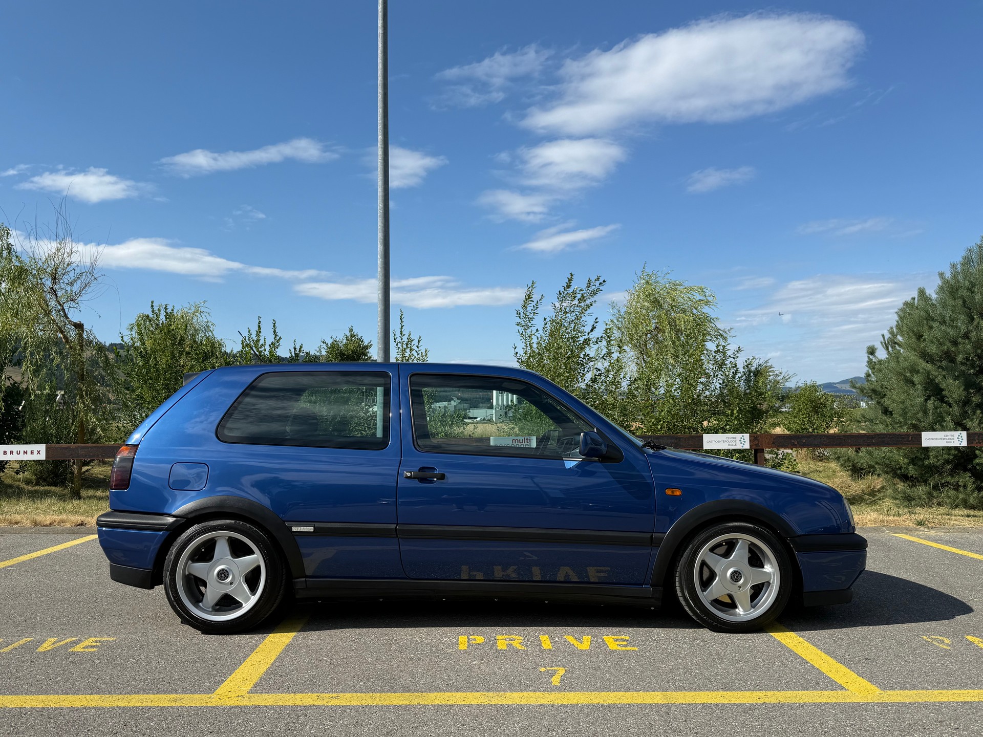 VW 2.0 16V GTI Edition-image-1