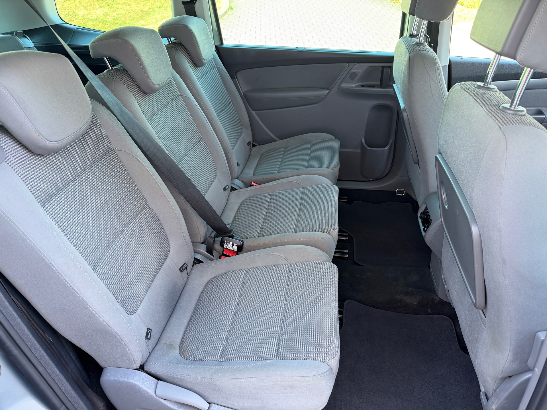 VW Sharan 2.0 TDI BlueMotion Technology Design DSG-image-13
