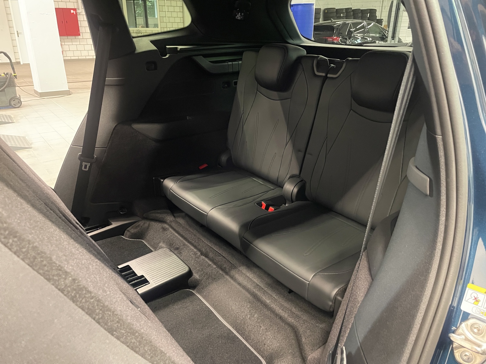 VW Tayron 2.0 TSI R-Line United DSG 4Motion-image-16