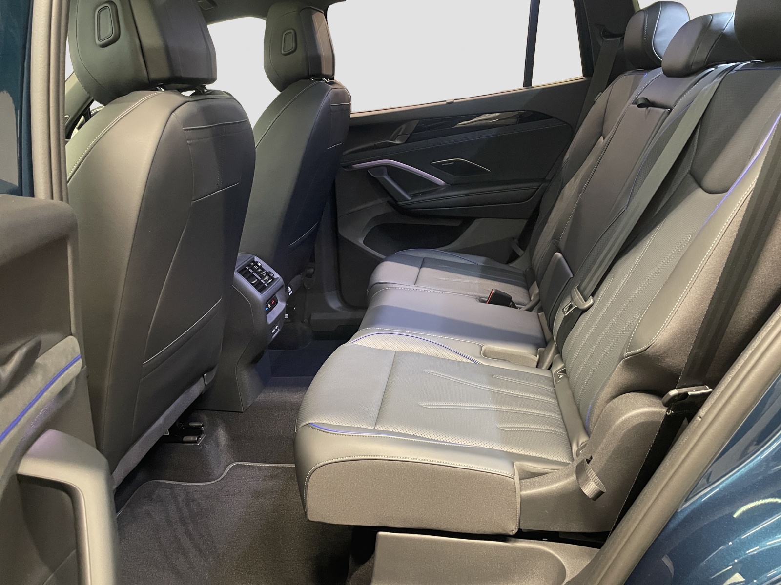 VW Tayron 2.0 TSI R-Line United DSG 4Motion-image-12