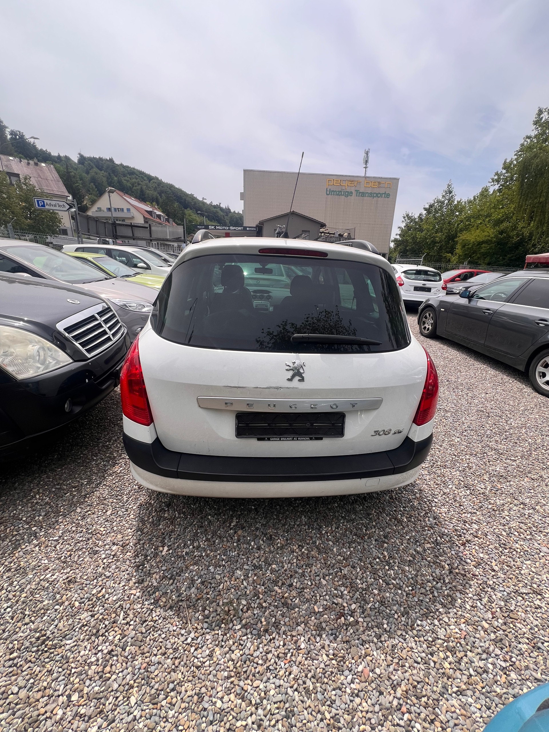 PEUGEOT 308 SW 1.6 HDI Trendy-image-3