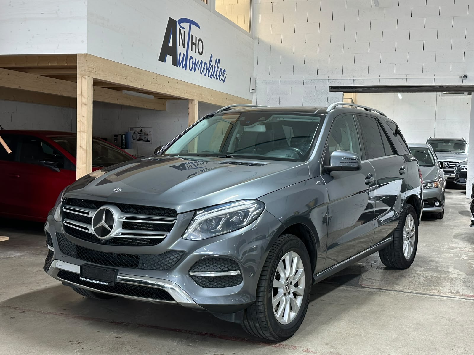 MERCEDES-BENZ GLE 250 d 4Matic 9G-Tronic-image-0
