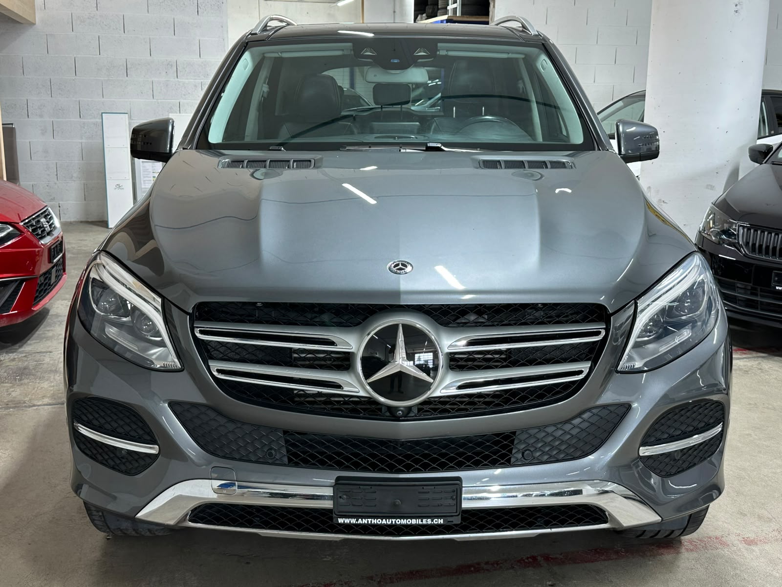 MERCEDES-BENZ GLE 250 d 4Matic 9G-Tronic-image-2