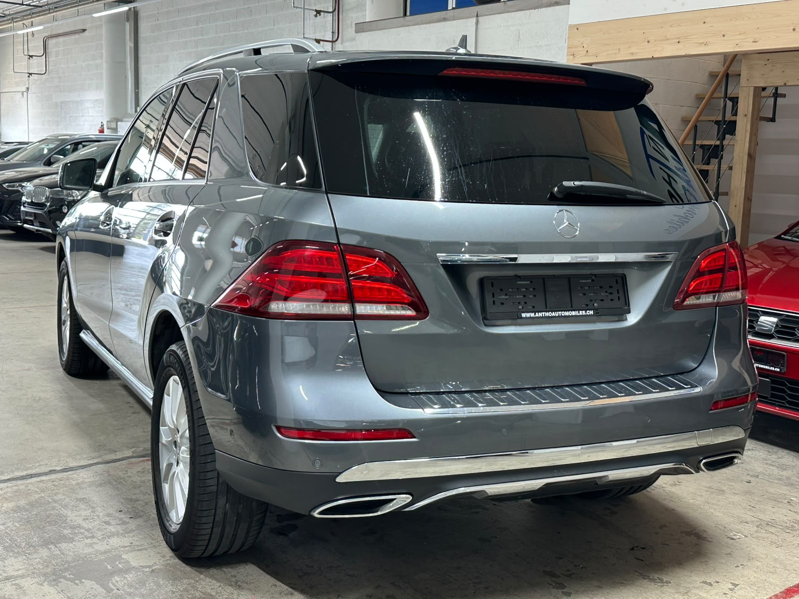 MERCEDES-BENZ GLE 250 d 4Matic 9G-Tronic-image-4