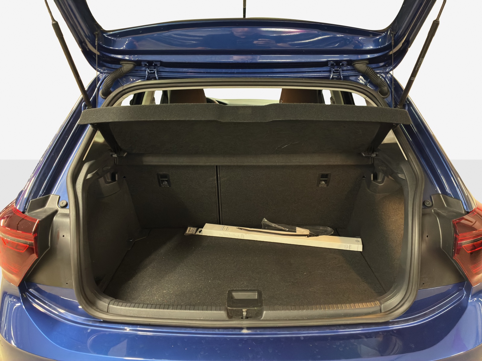 VW Polo 1.0 TSI R-Line-image-12