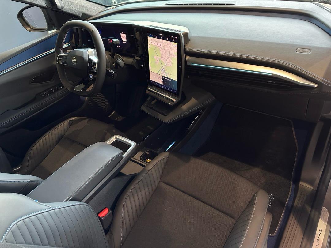 RENAULT Scénic E-Tech Long Range Esprit Alpine-image-12