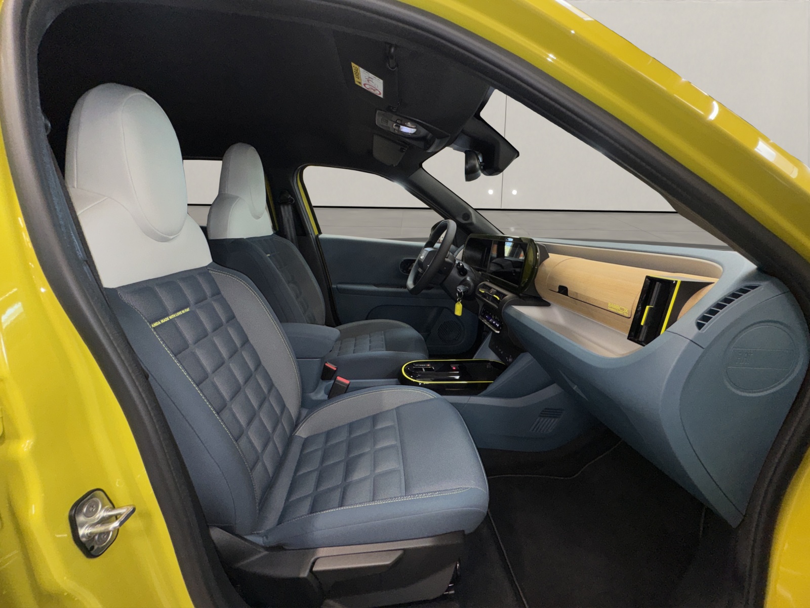 FIAT Grande Panda La Prima-image-9