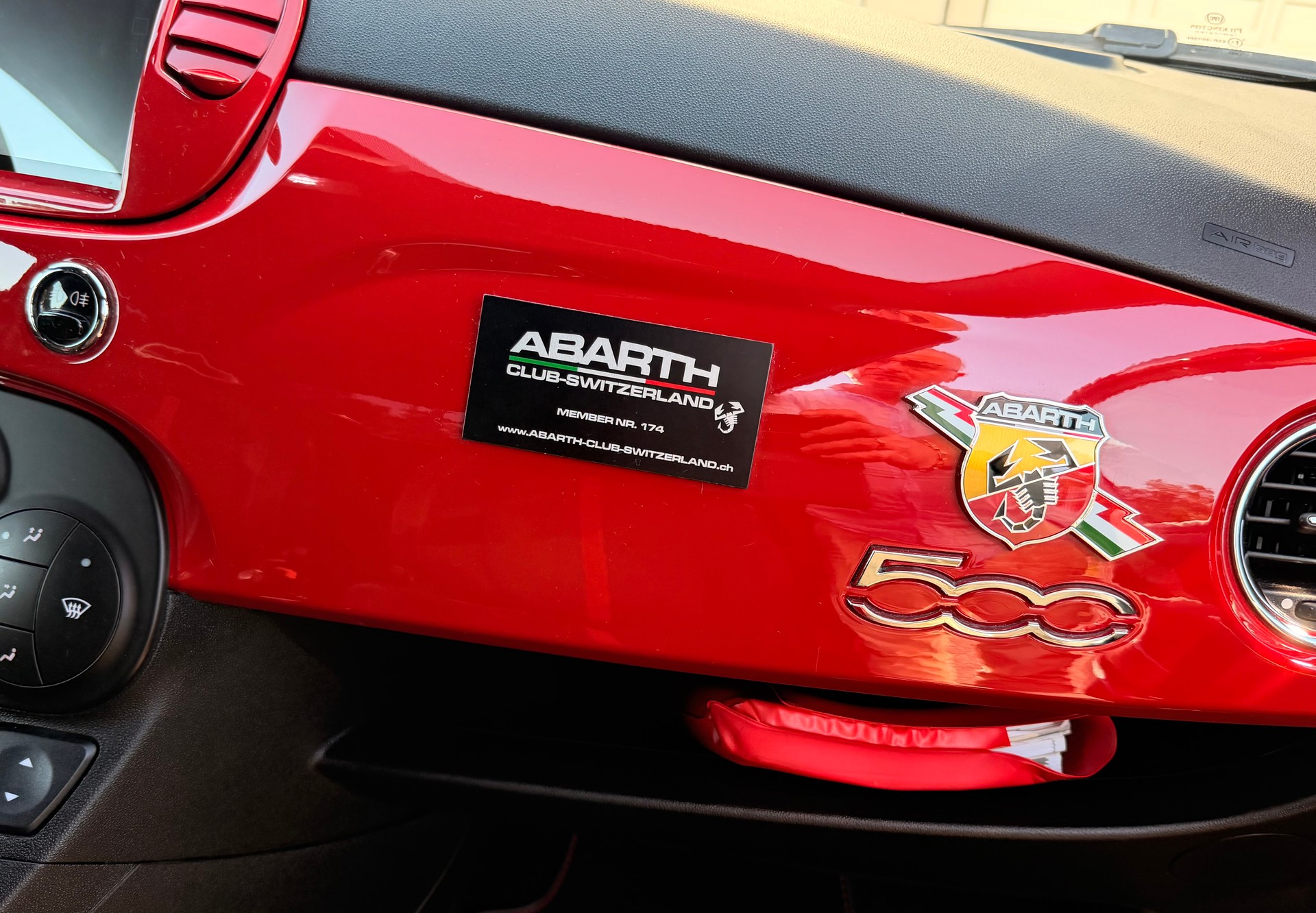 FIAT 500 1.4 16V Turbo Abarth-image-14