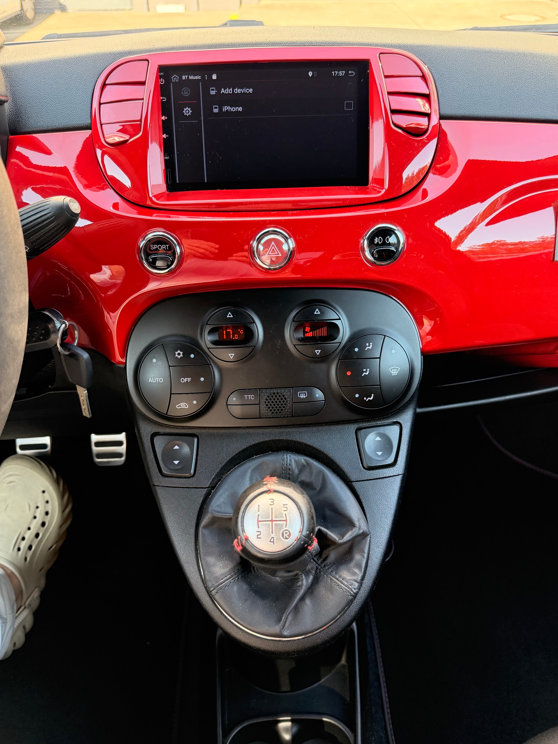 FIAT 500 1.4 16V Turbo Abarth-image-13
