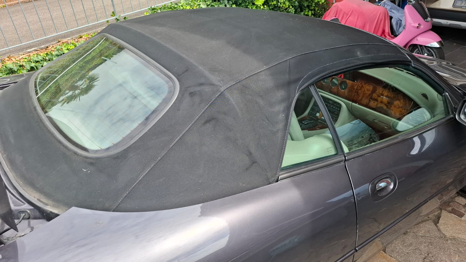 JAGUAR XK 8-image-10