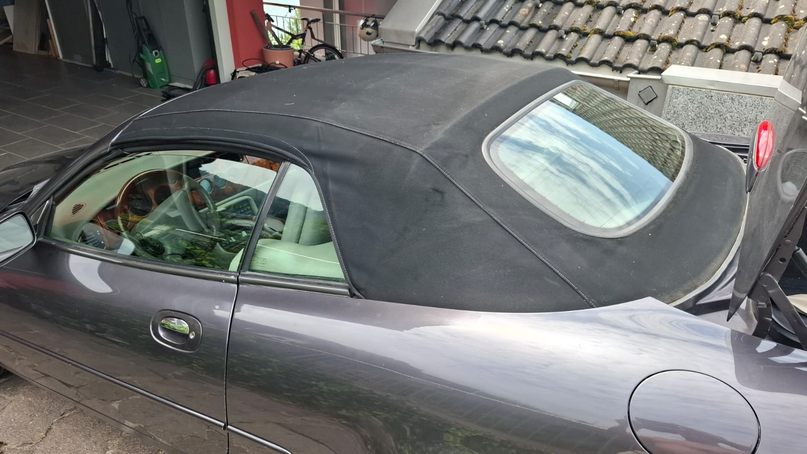 JAGUAR XK 8-image-9