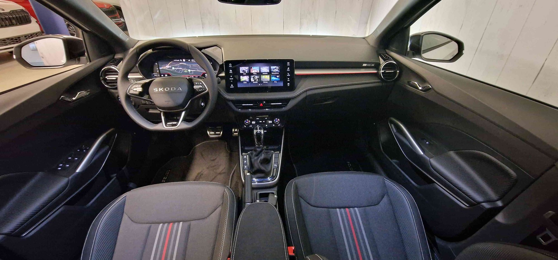 SKODA Fabia 1.5 TSI Motorsport DSG-image-12