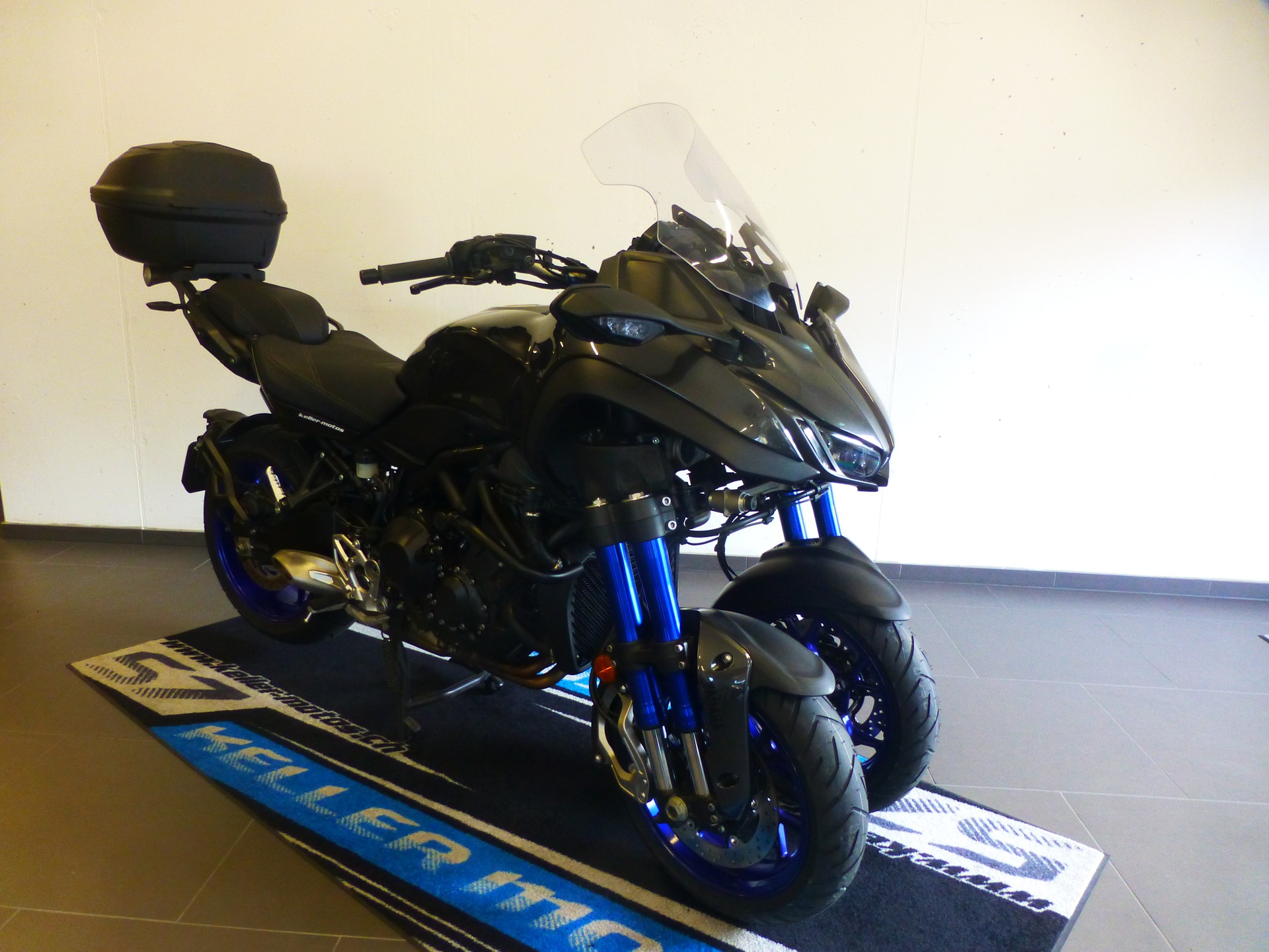 YAMAHA Niken-showroom-element-2