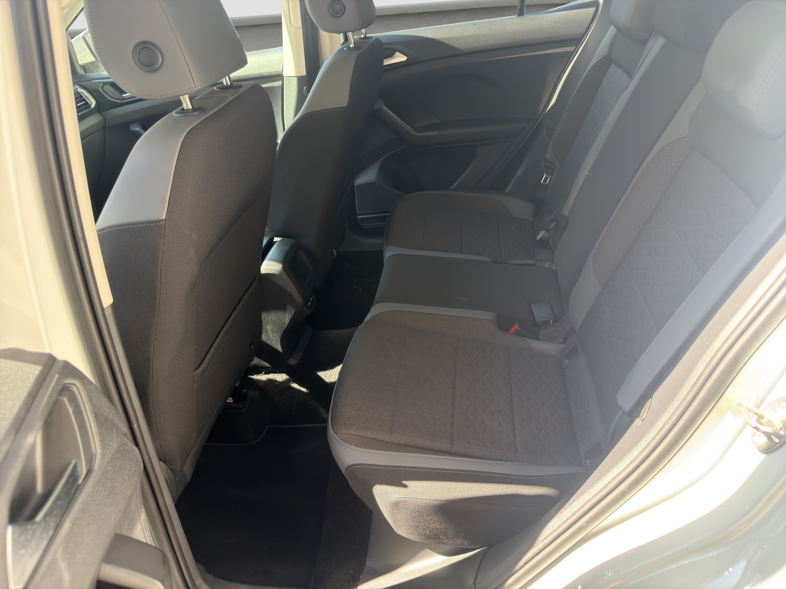 VW T-Cross 1.0 TSI Life Selection DSG-image-7