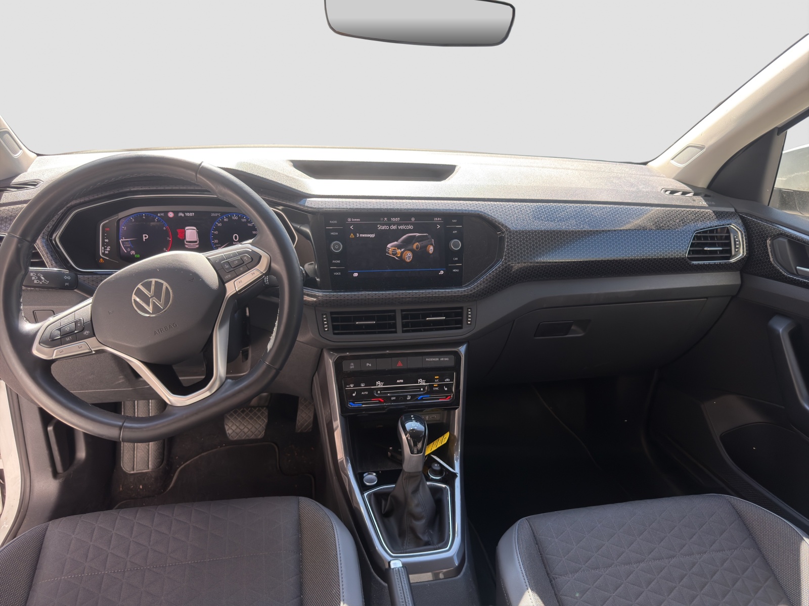 VW T-Cross 1.0 TSI Life Selection DSG-image-8