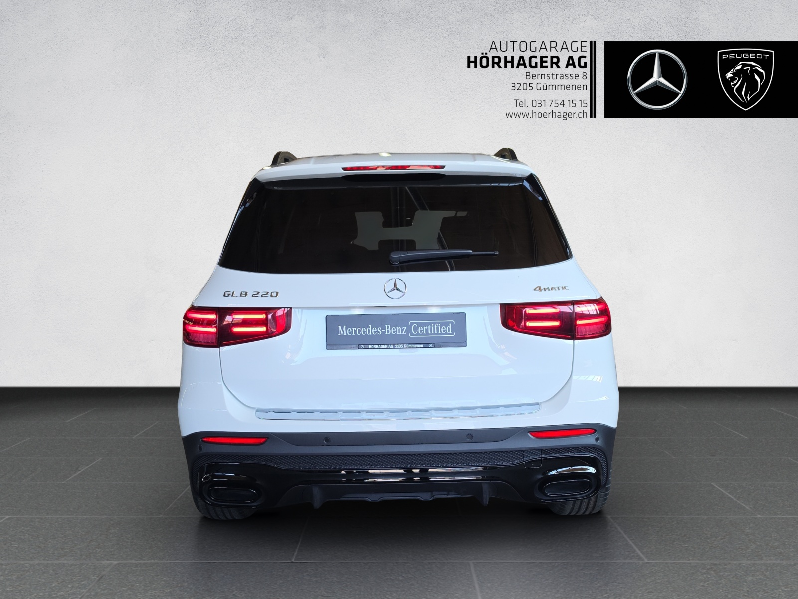 MERCEDES-BENZ GLB 220 4Matic AMG Line 8G-Tronic-showroom-element-3