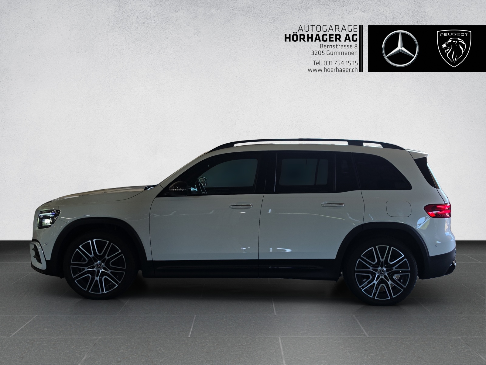 MERCEDES-BENZ GLB 220 4Matic AMG Line 8G-Tronic-image-5