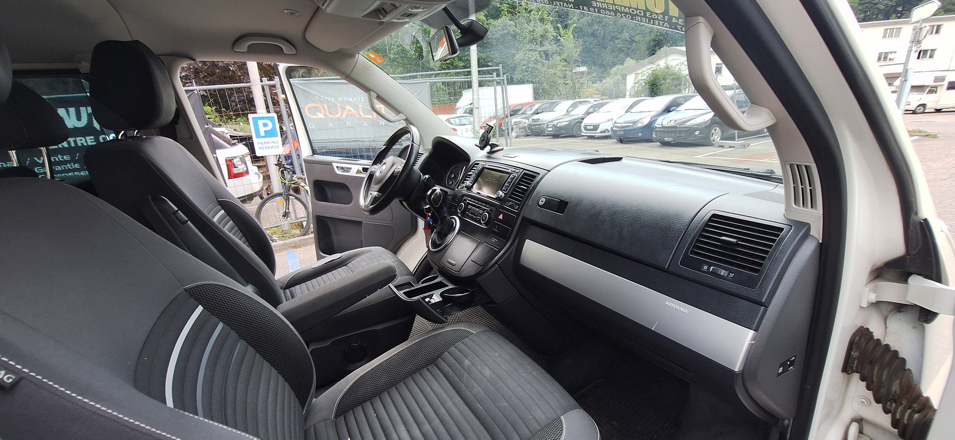 VW T5 Multivan 2.0 Bi-TDI CR Comfortline Cup 4Mot DSG-image-11