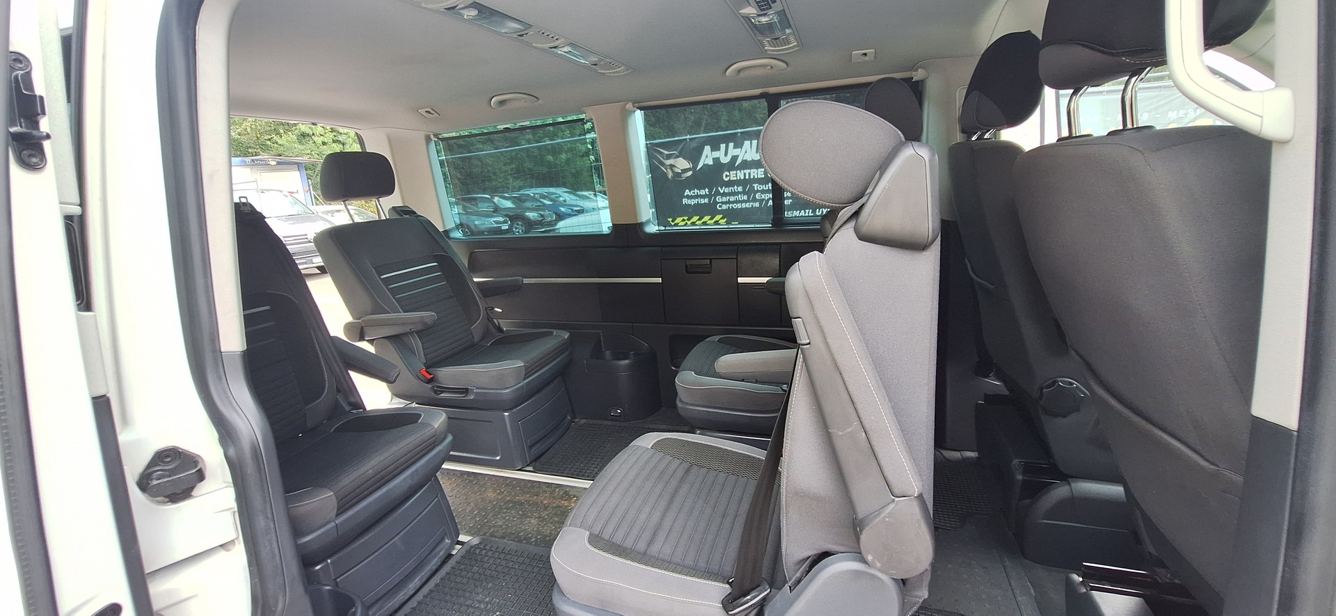 VW T5 Multivan 2.0 Bi-TDI CR Comfortline Cup 4Mot DSG-image-10