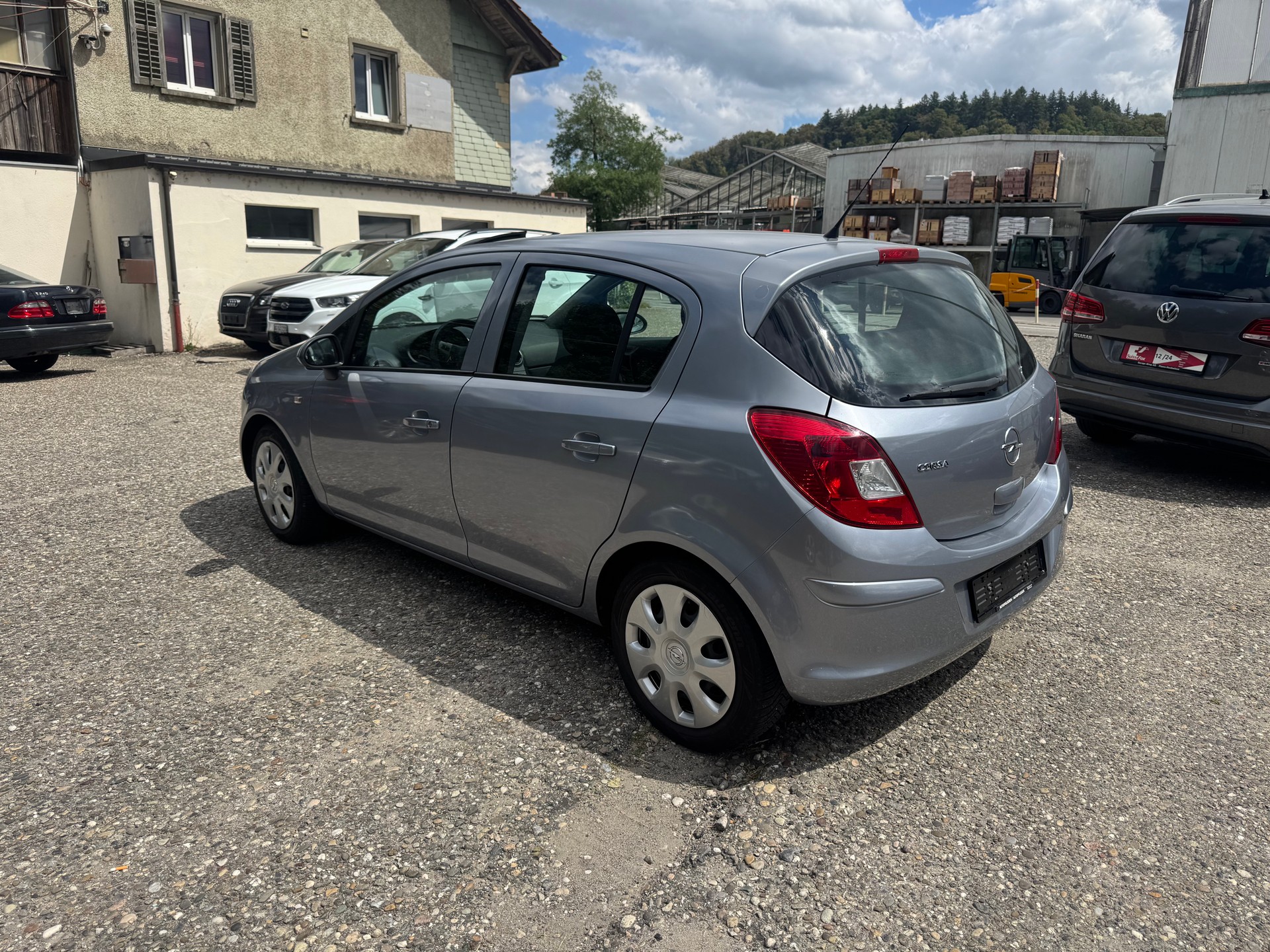 OPEL Corsa 1.4 TP Enjoy-image-3