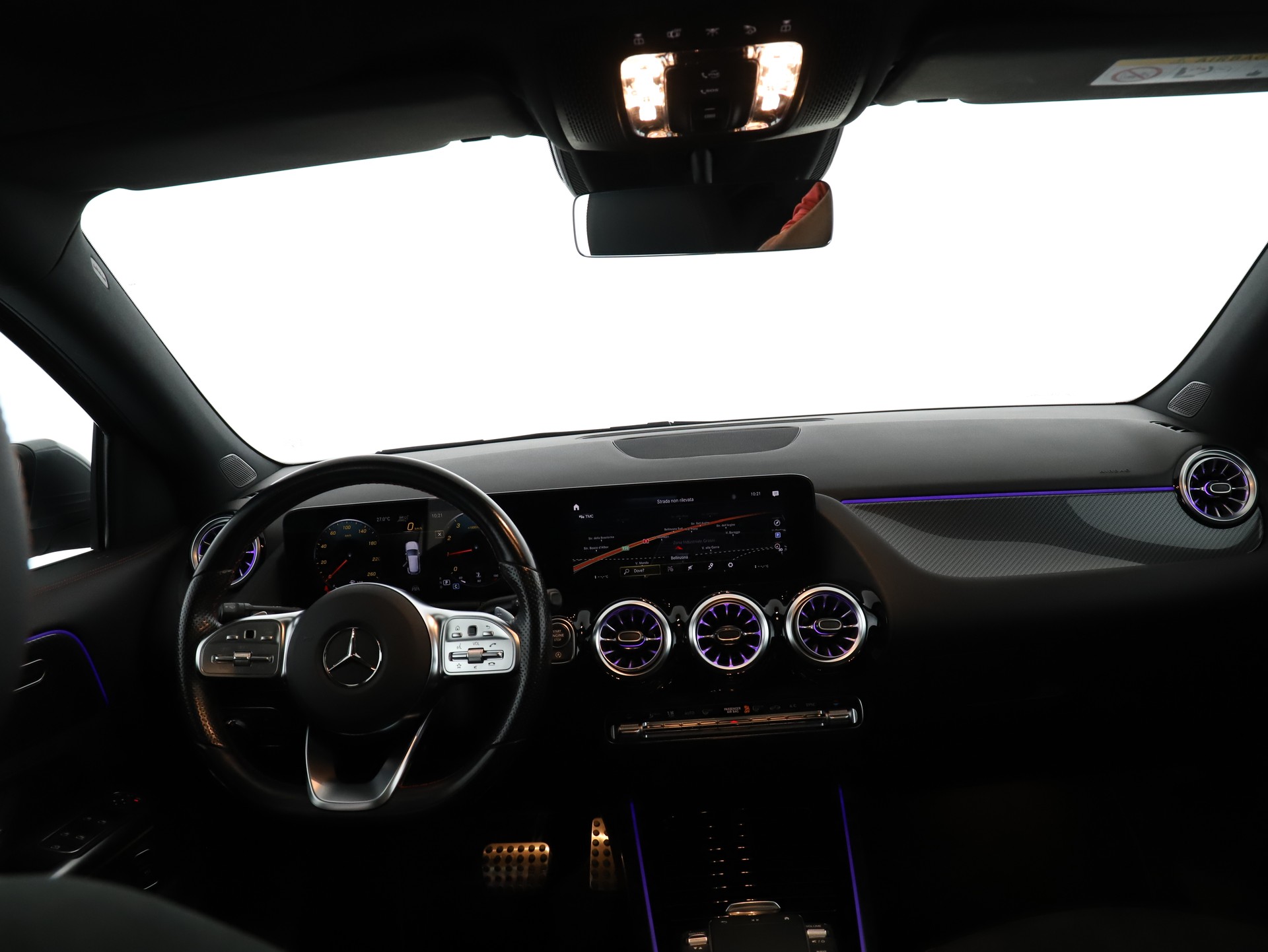 MERCEDES-BENZ GLA 200 4M AMG Line 8G-D-image-14