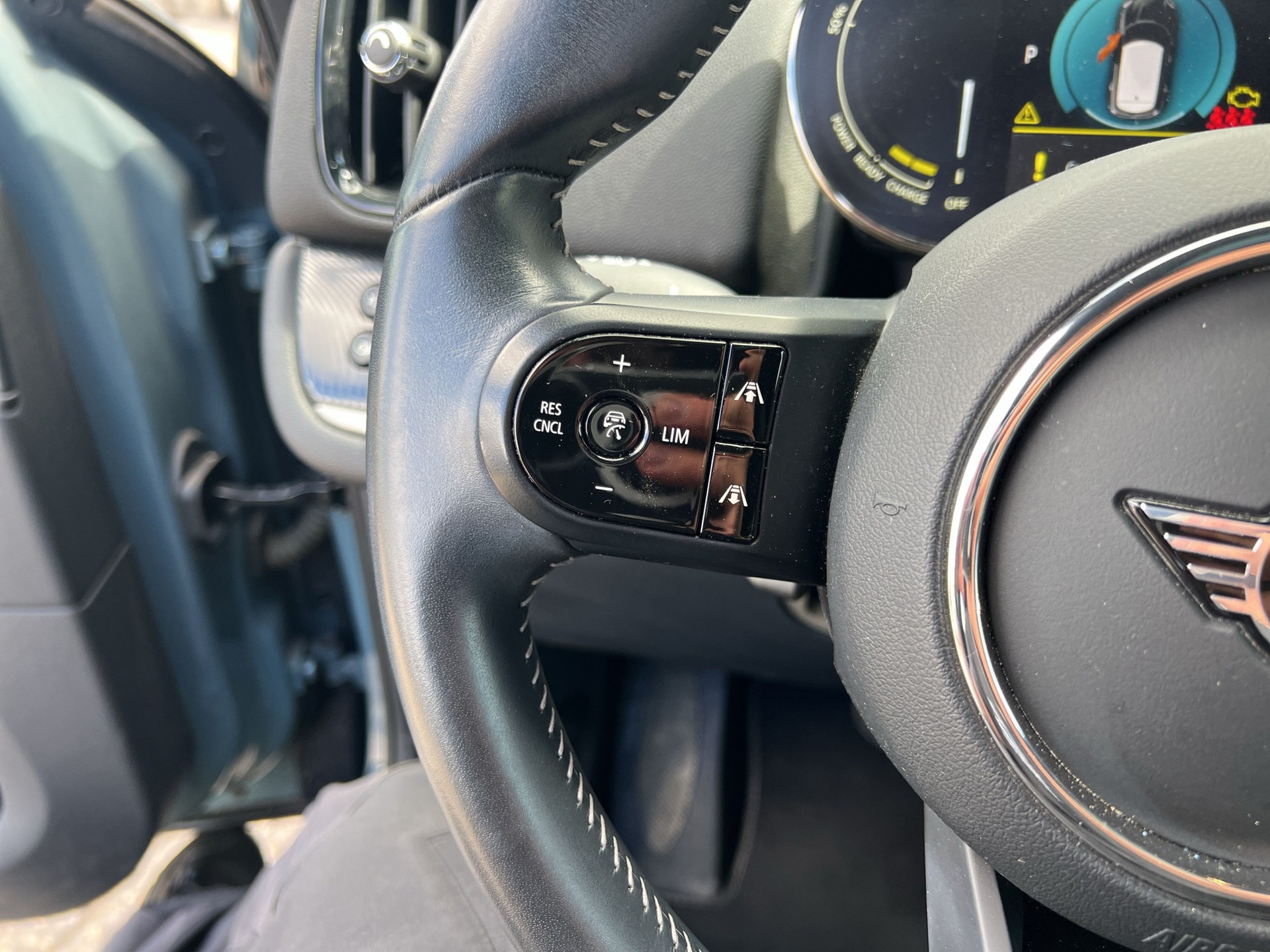 MINI Countryman Cooper SE ALL4 PHEV Steptronic-image-14
