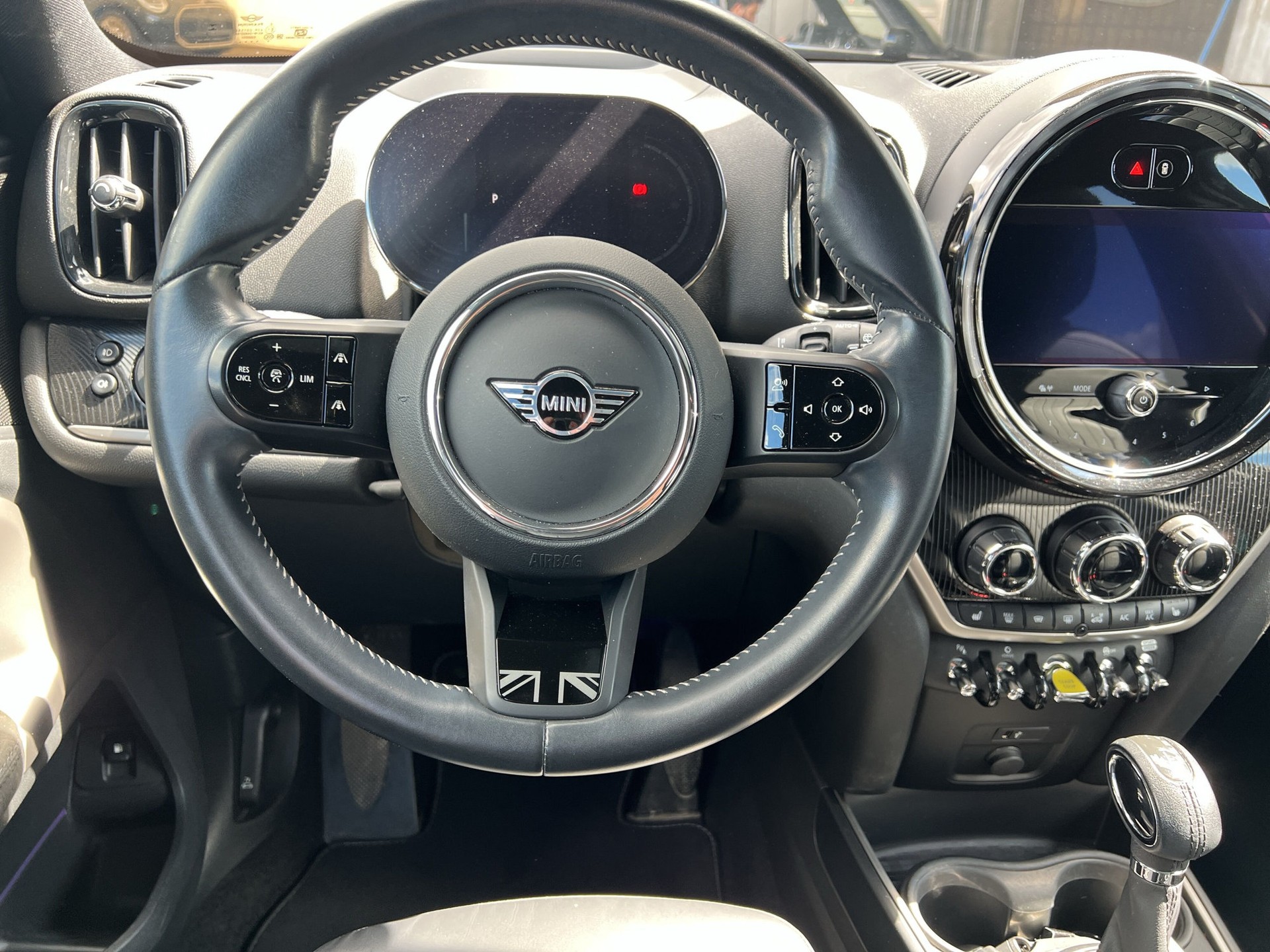 MINI Countryman Cooper SE ALL4 PHEV Steptronic-image-11