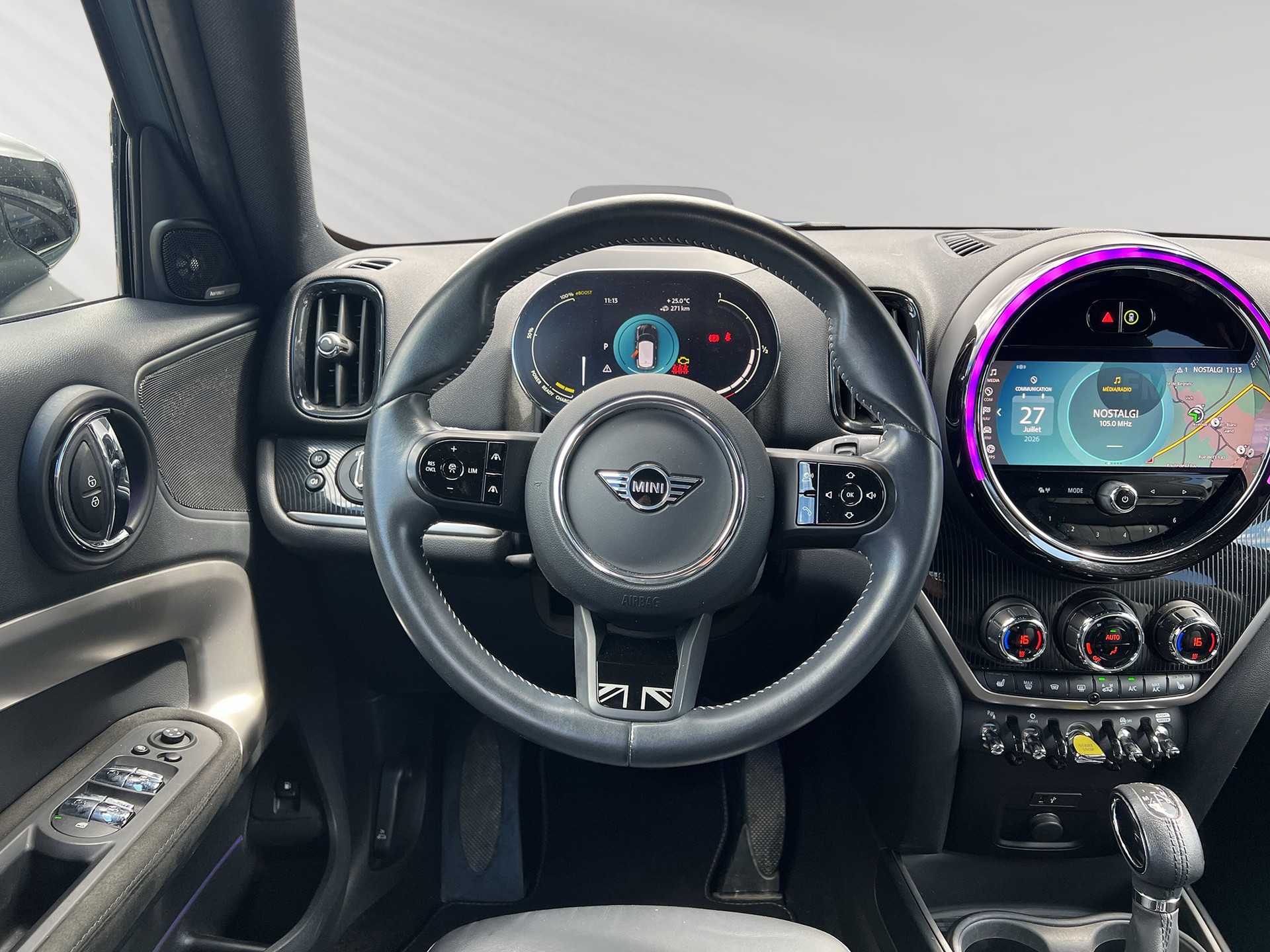 MINI Countryman Cooper SE ALL4 PHEV Steptronic-image-4